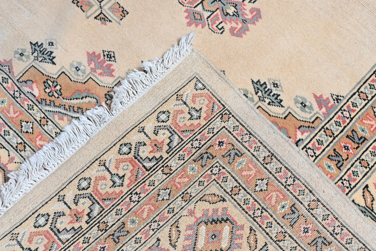Caucasian Rug - 264 cm x 187 cm
