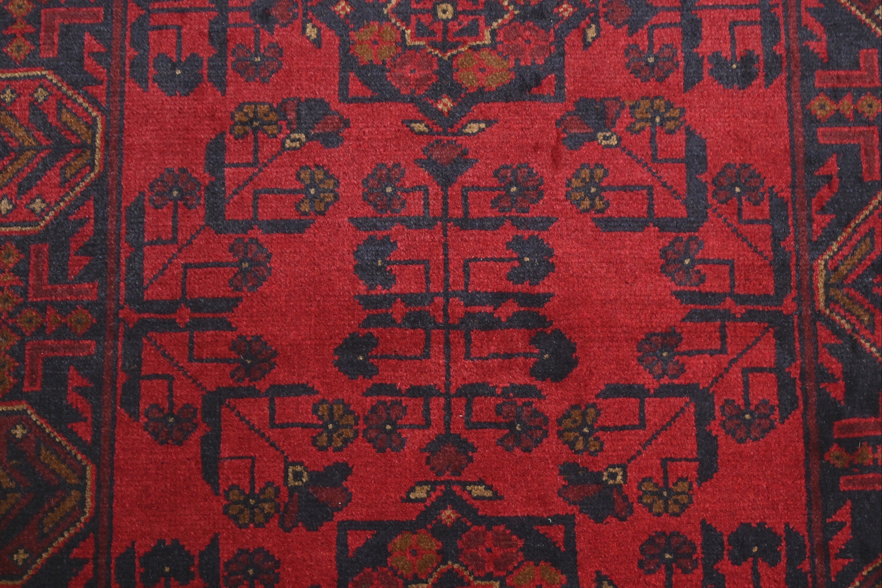 Khal Mohammadi Rug - 142 cm x 102 cm