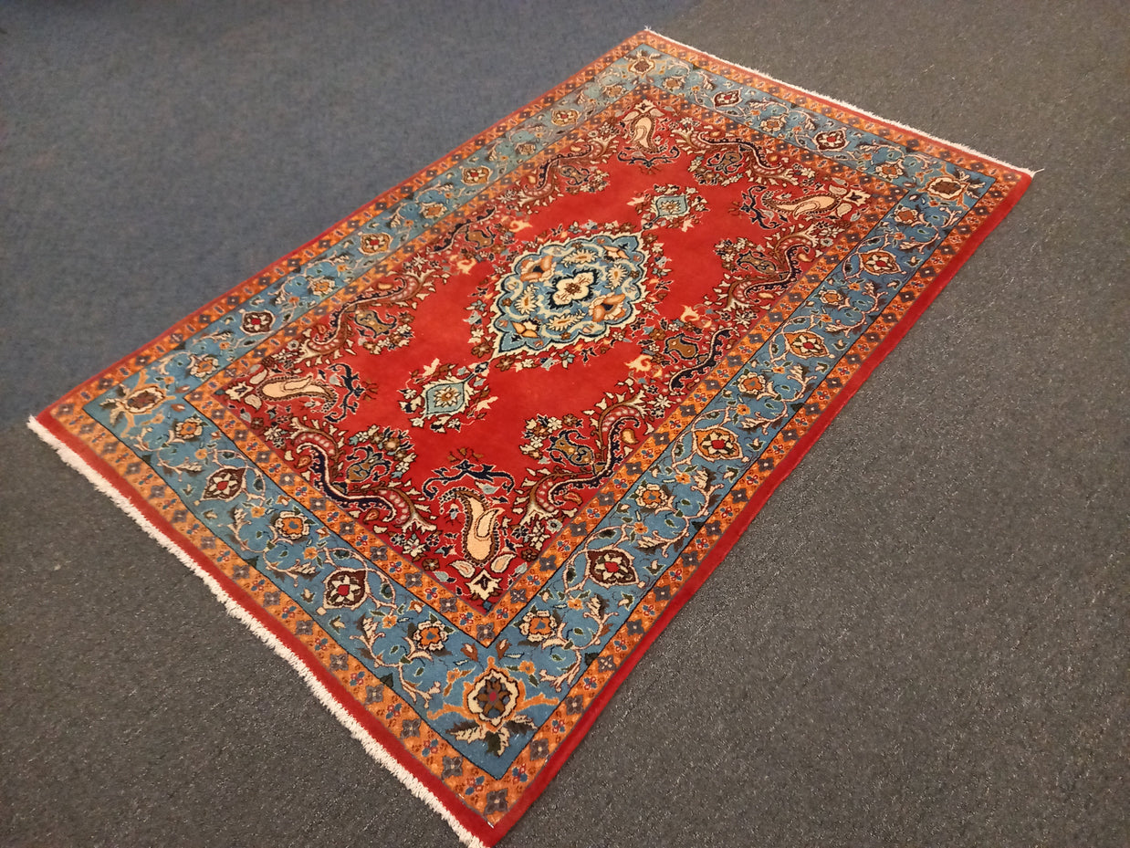 Mobareke Rug - 165 cm x 105 cm
