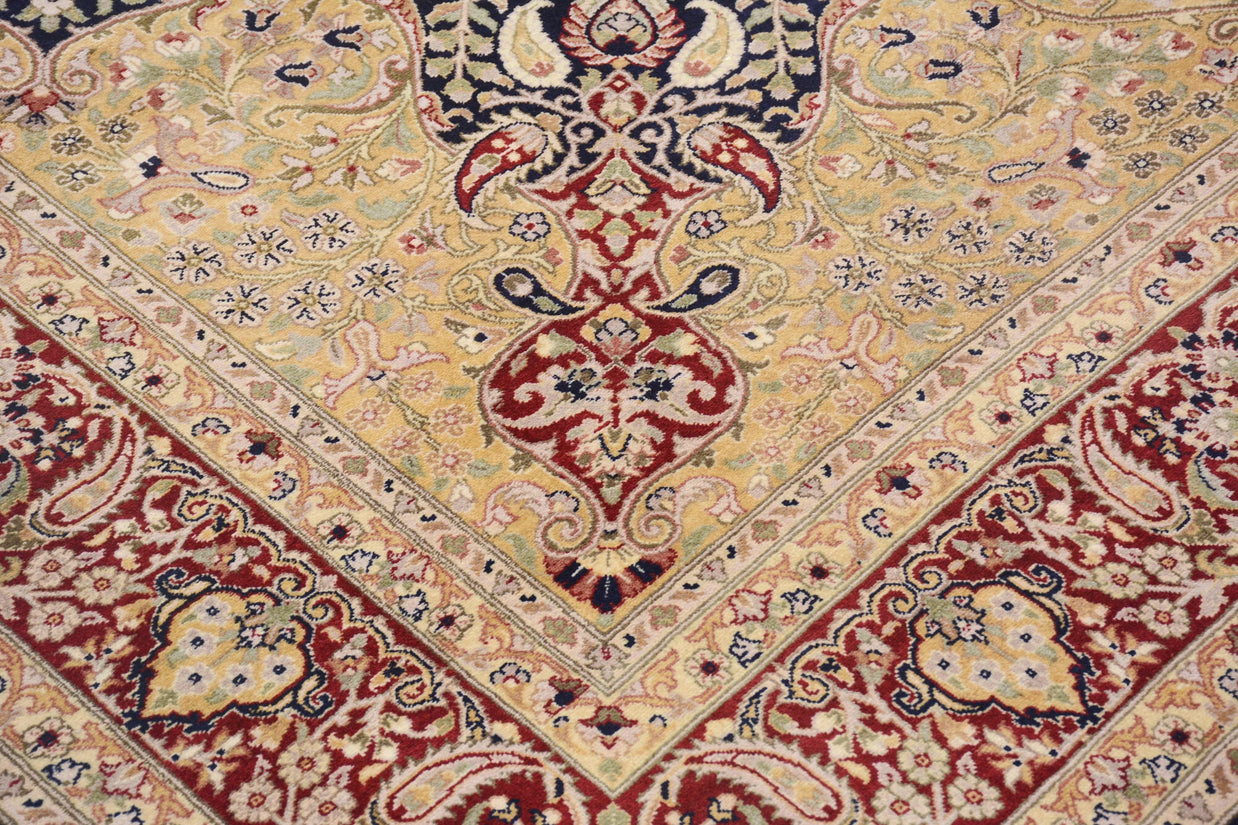 281cm x 183cm Hand Knotted Kashmiri area rug pure wool pile rug