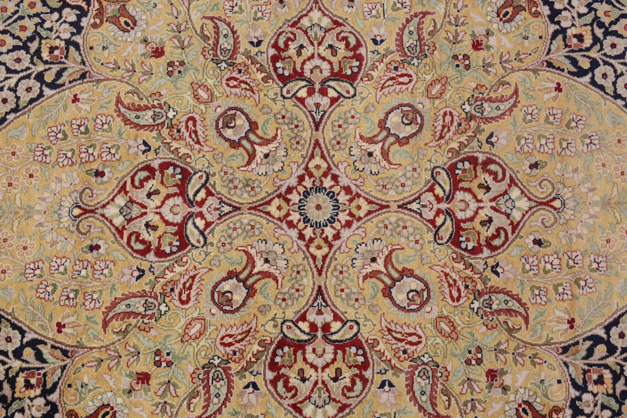 281cm x 183cm Hand Knotted Kashmiri area rug pure wool pile rug
