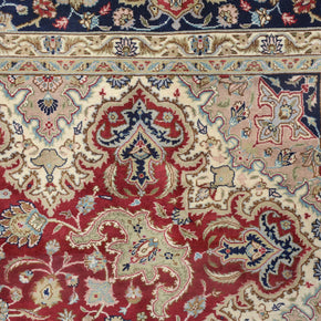 269cm x 184cm Hand Knotted Kashmiri pure wool pile rug with silk highlights
