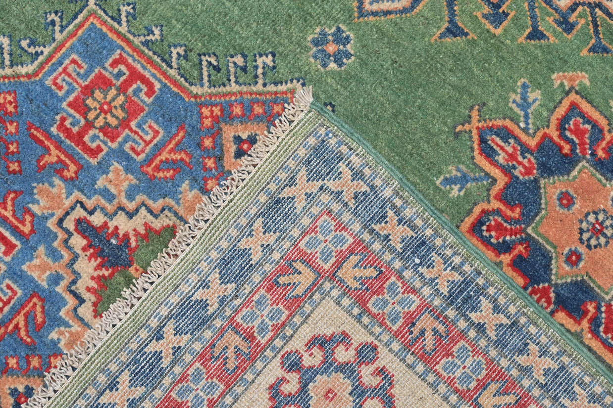 Kazak Rug - 234 cm x 168 cm
