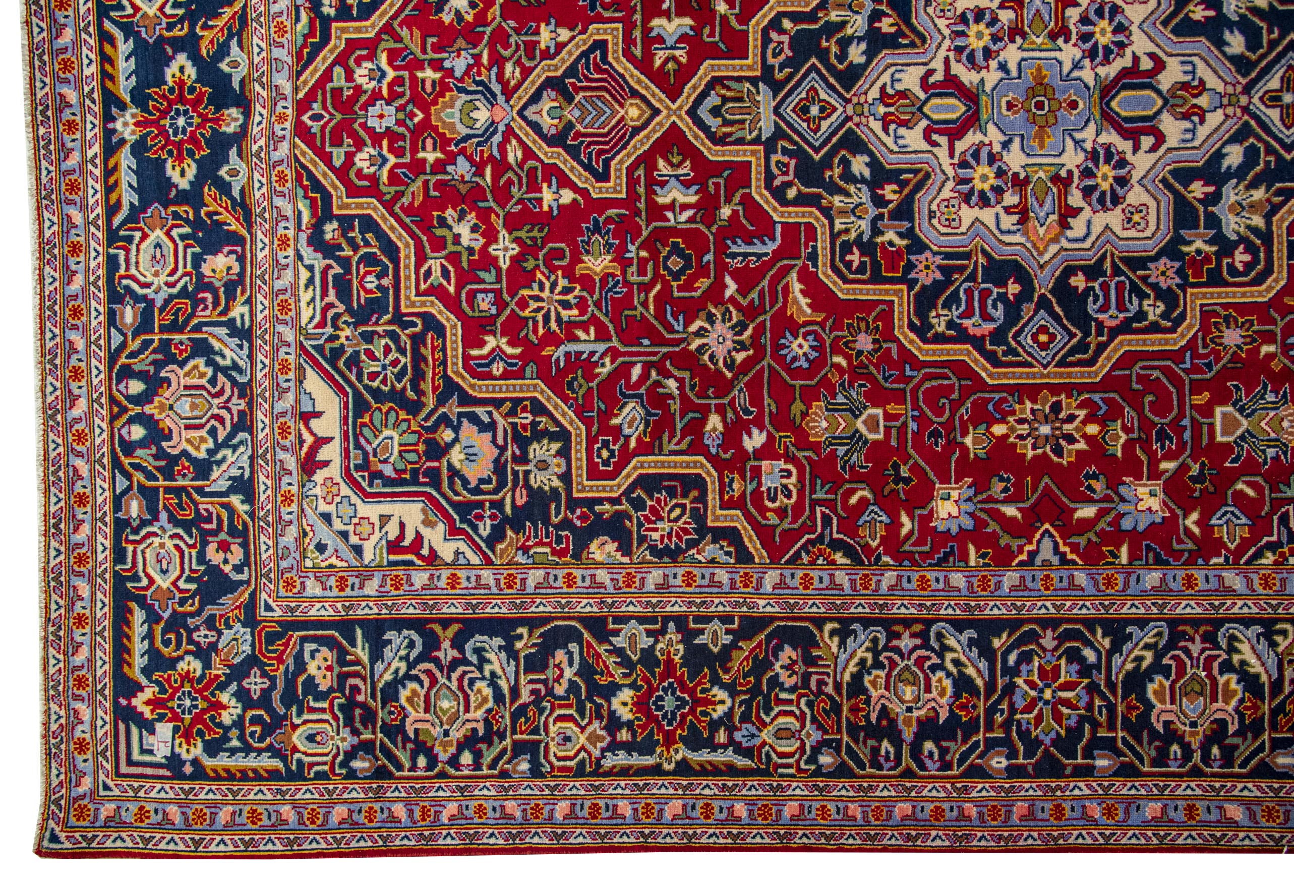 Kashan Rug - 310 cm x 220 cm