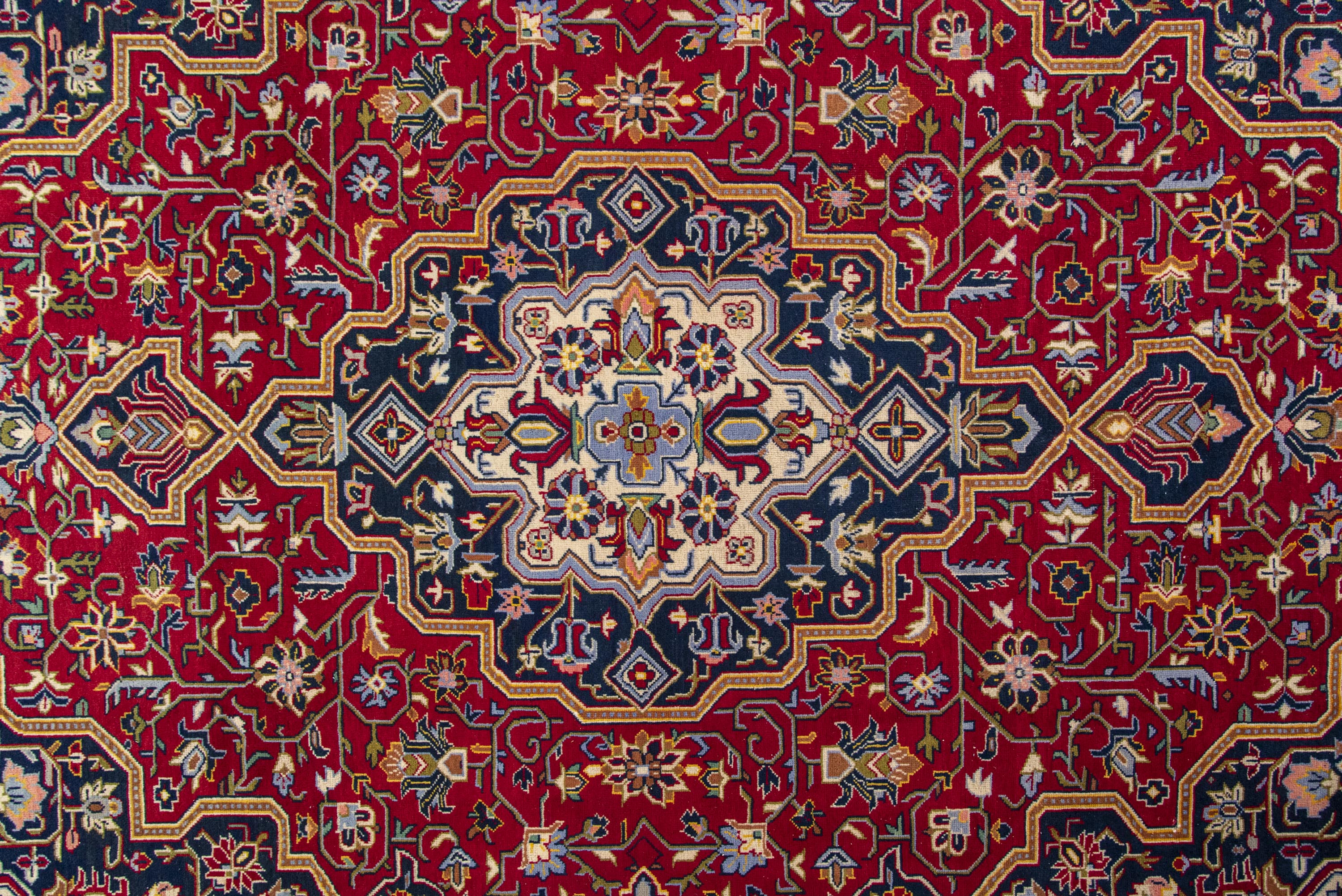 Kashan Rug - 310 cm x 220 cm