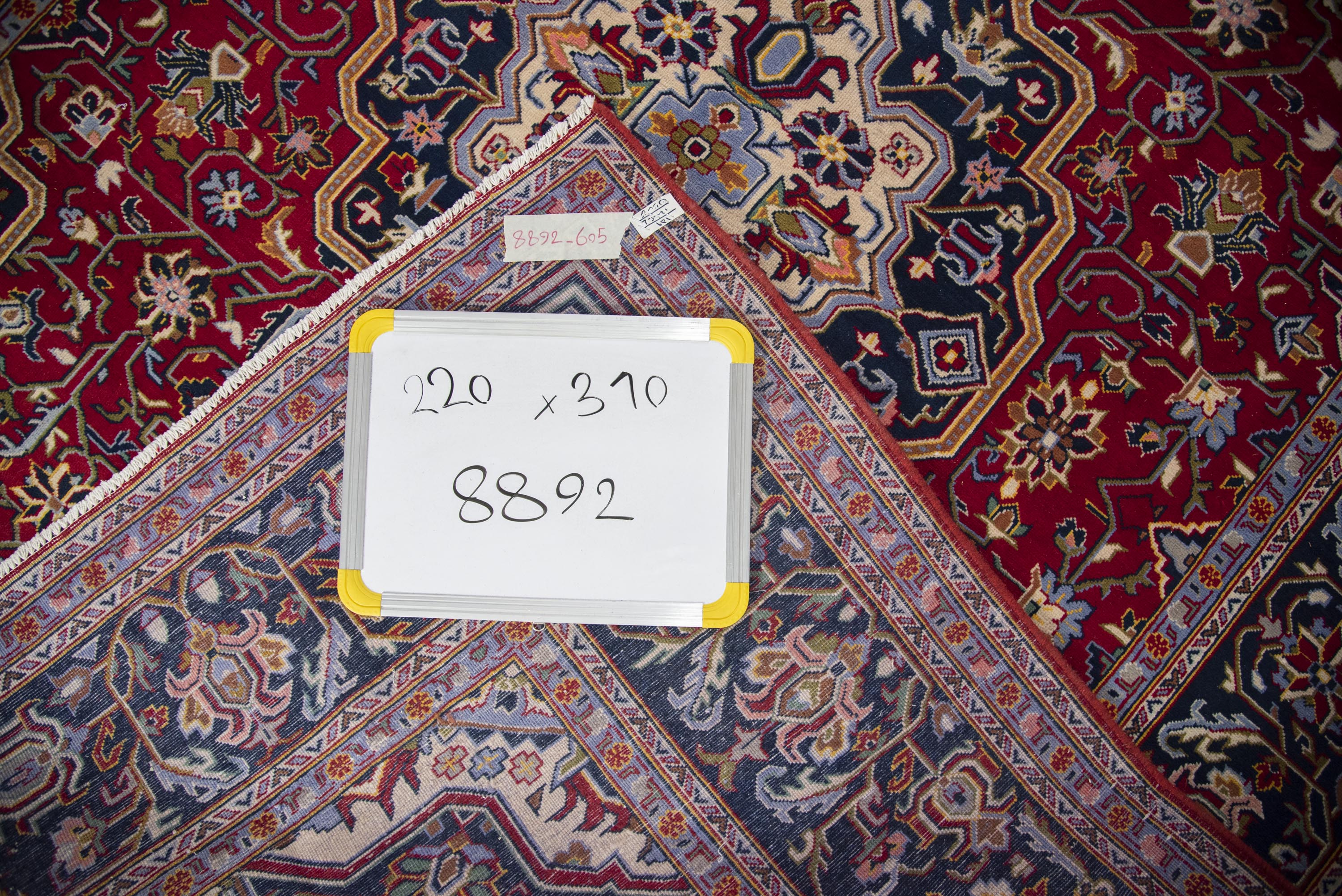 Kashan Rug - 310 cm x 220 cm