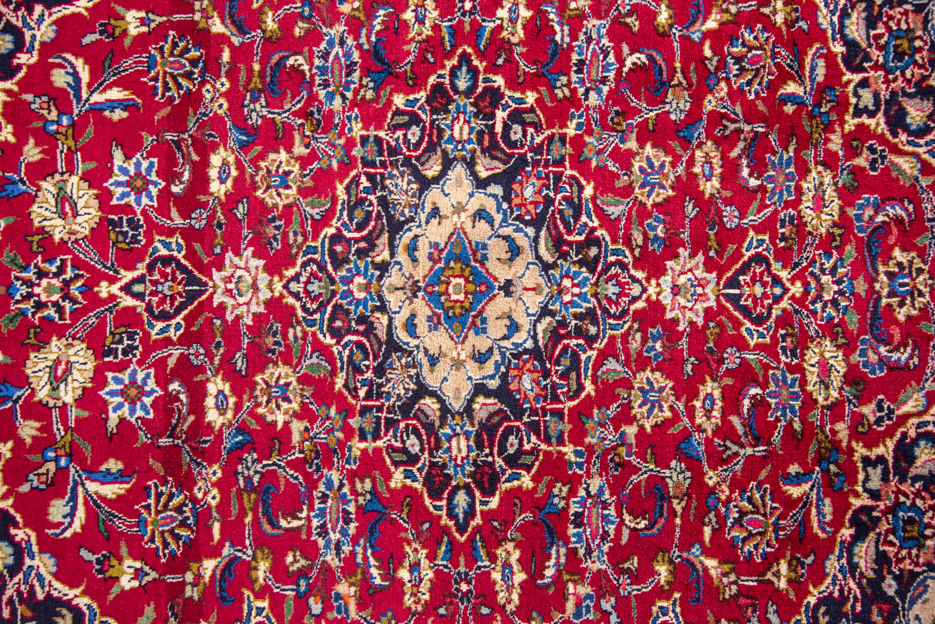 Mashad Rug - 183 cm x 127 cm