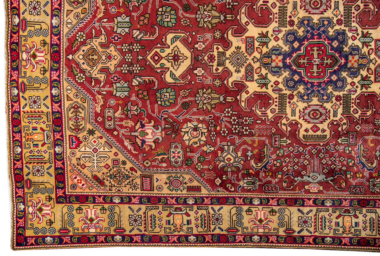 Tabriz Rug - 305 cm x 200 cm