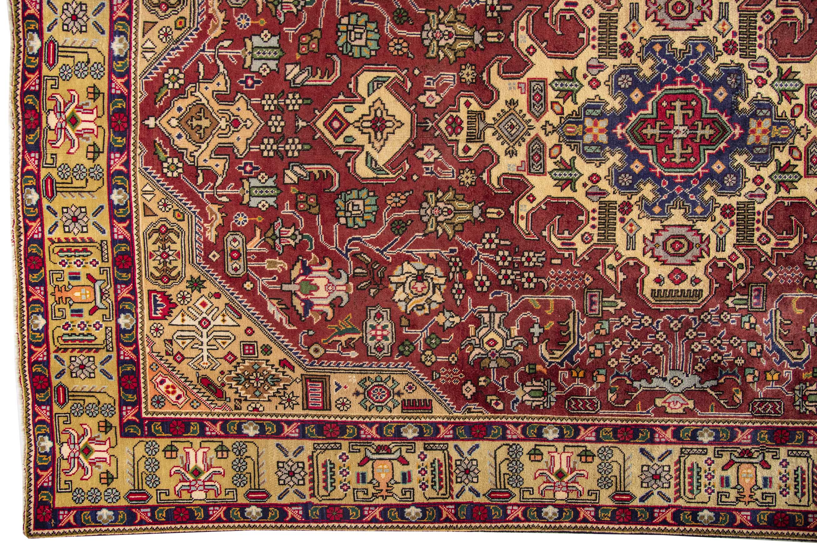 Tabriz Rug - 305 cm x 200 cm