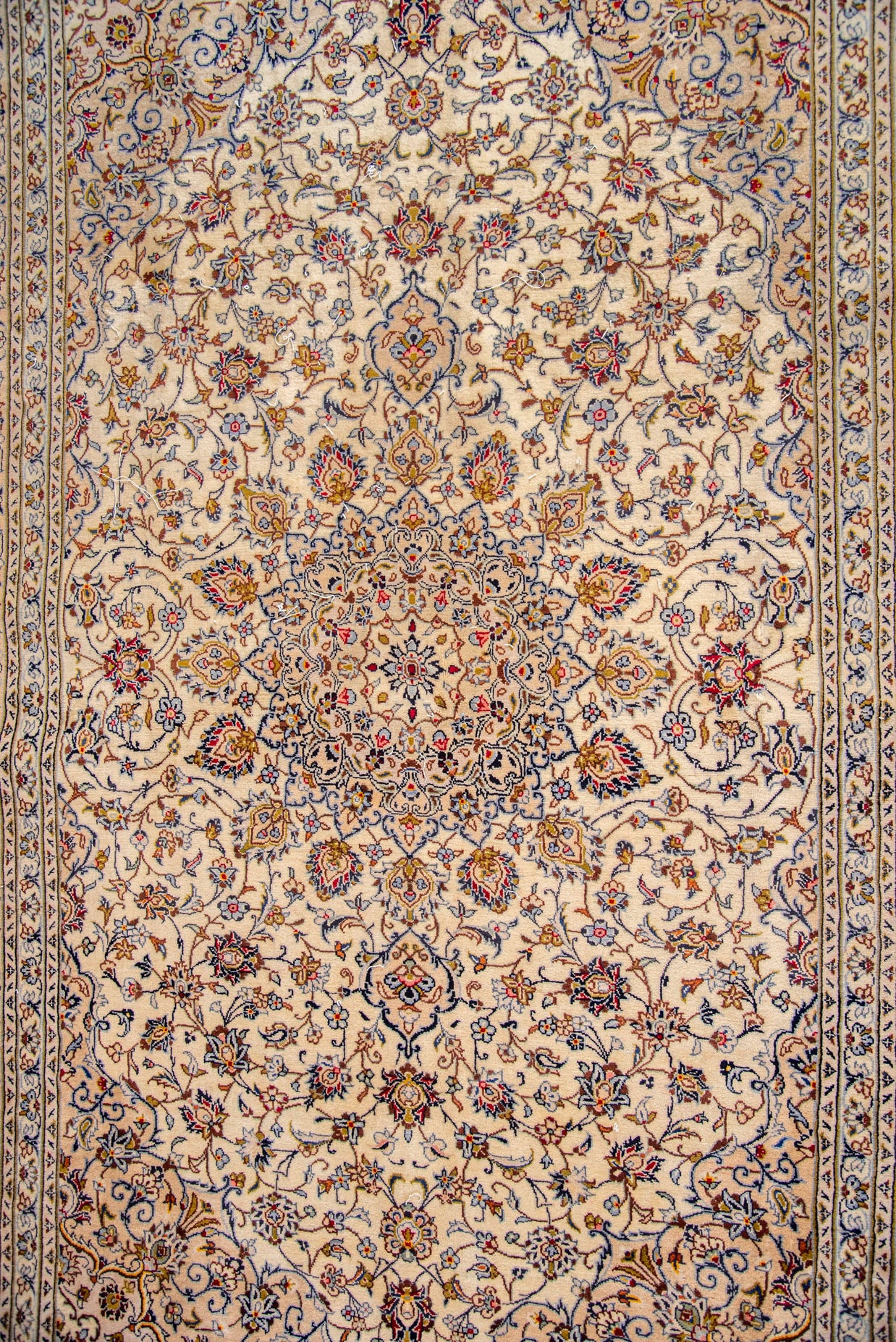 Kashan Rug - 311 cm x 202 cm