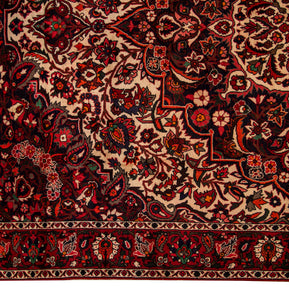 Bakhtiari Rug - 313 cm x 220 cm