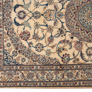 Nain Rug - 307 cm x 205 cm