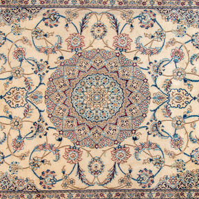Nain Rug - 307 cm x 205 cm