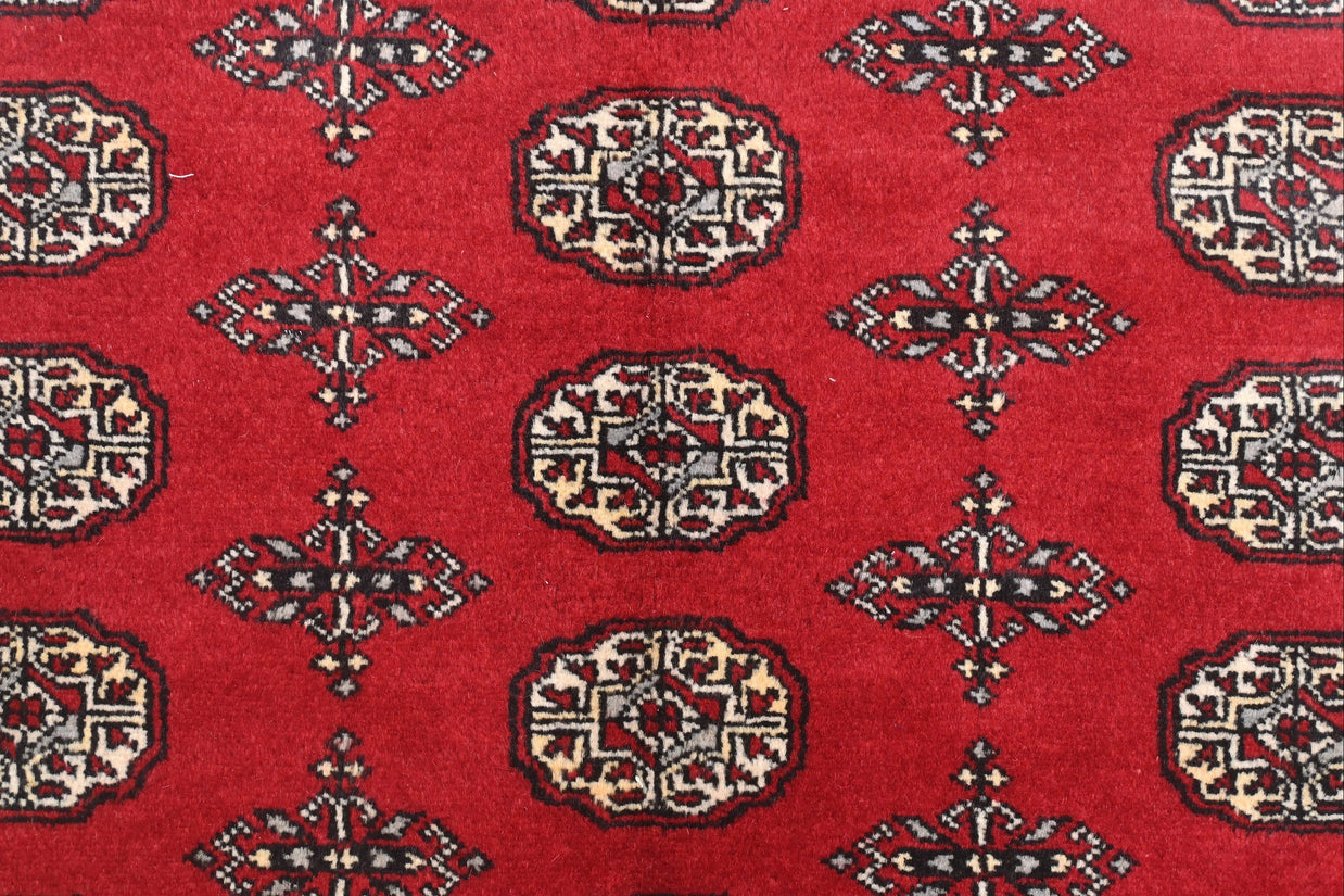 Bokhara Rug - 251 cm x 171 cm