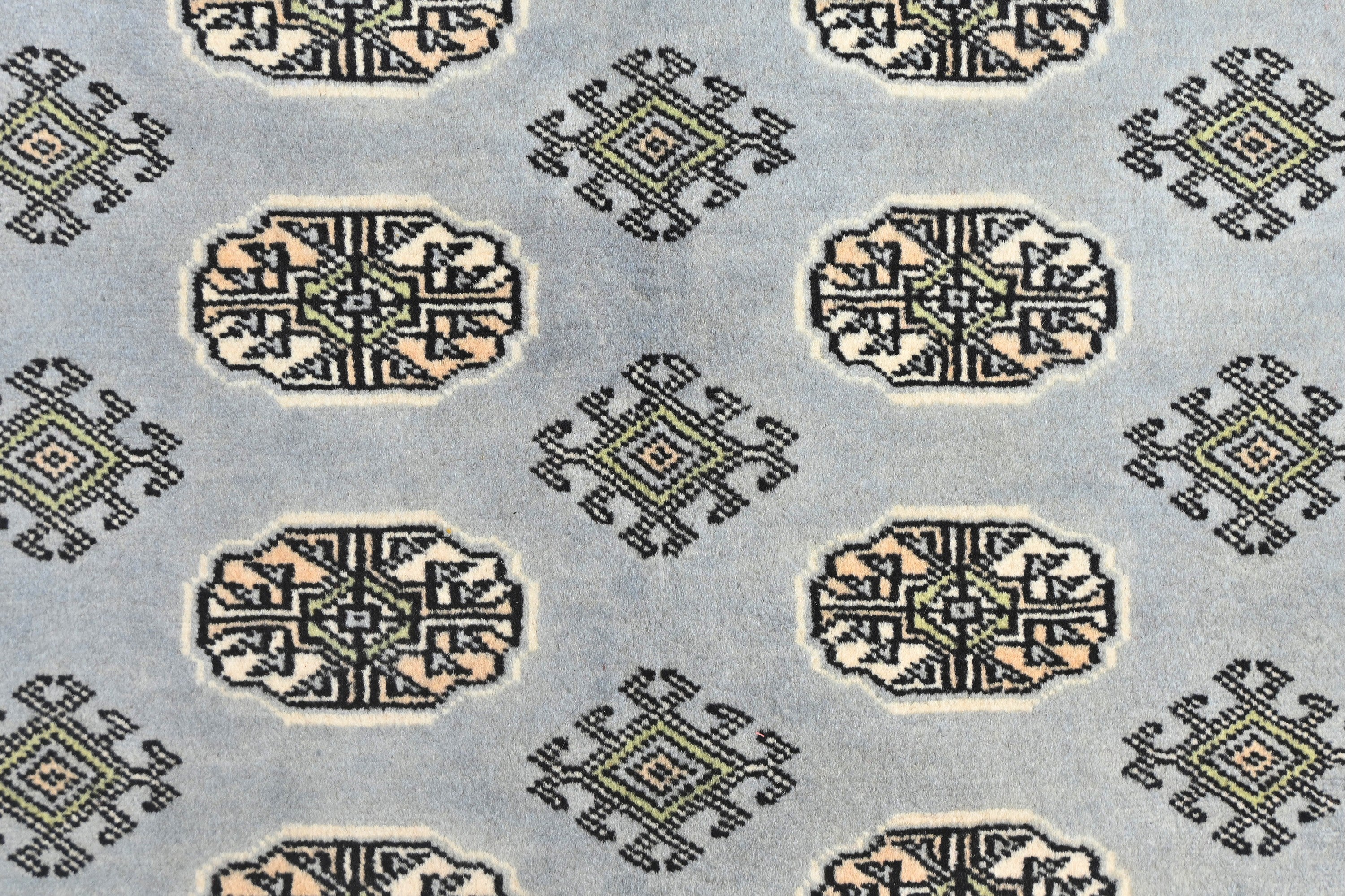 Bokhara Rug - 243 cm x 171 cm