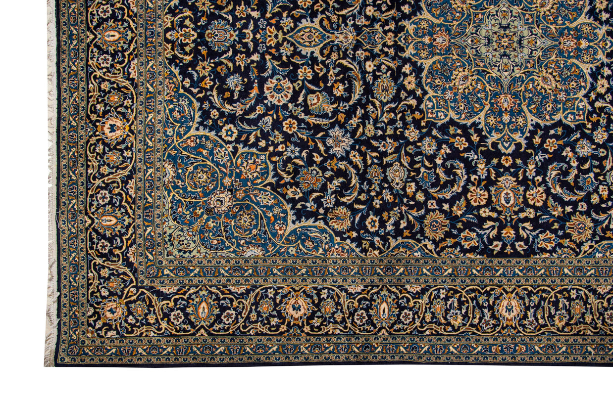 Kashan Rug - 355 cm x 263 cm