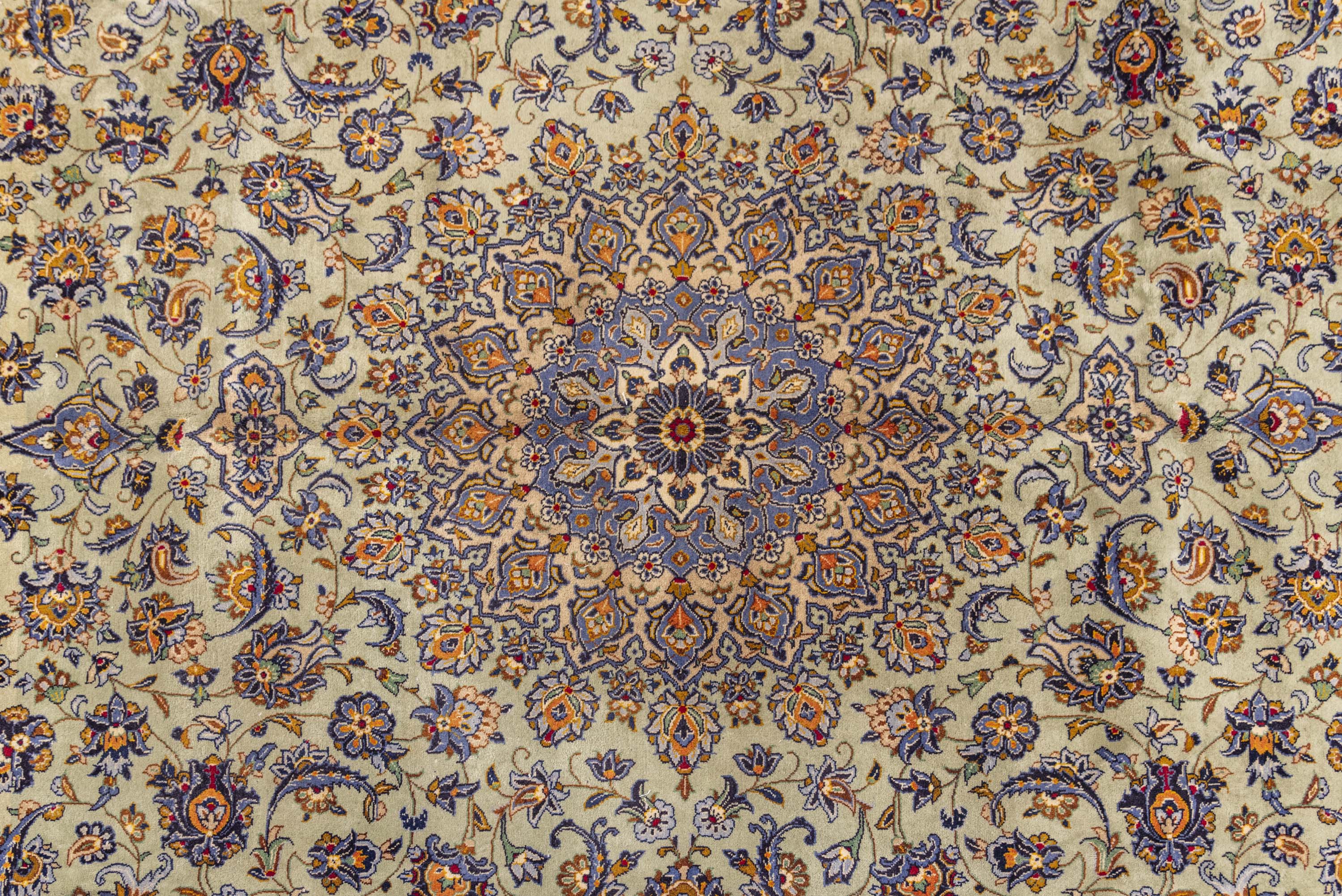 Kashan Rug - 422 cm x 292 cm