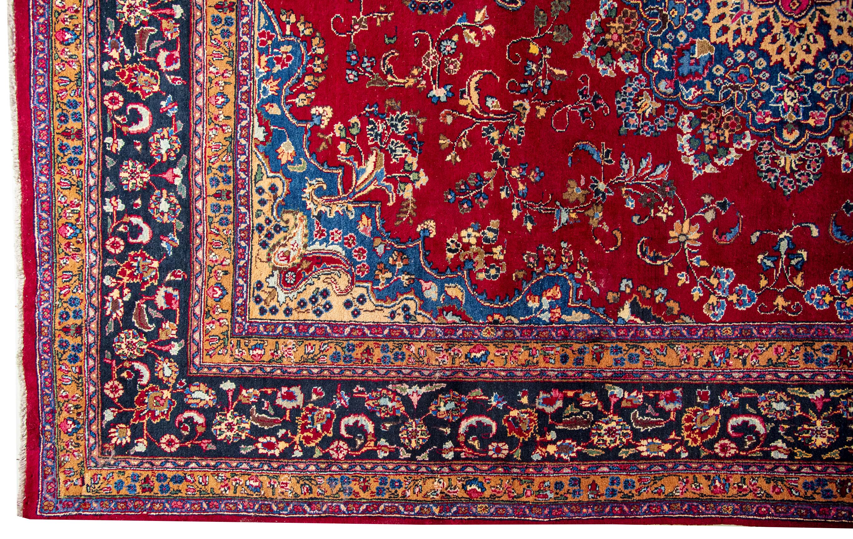 Mashad Rug - 390 cm x 290 cm