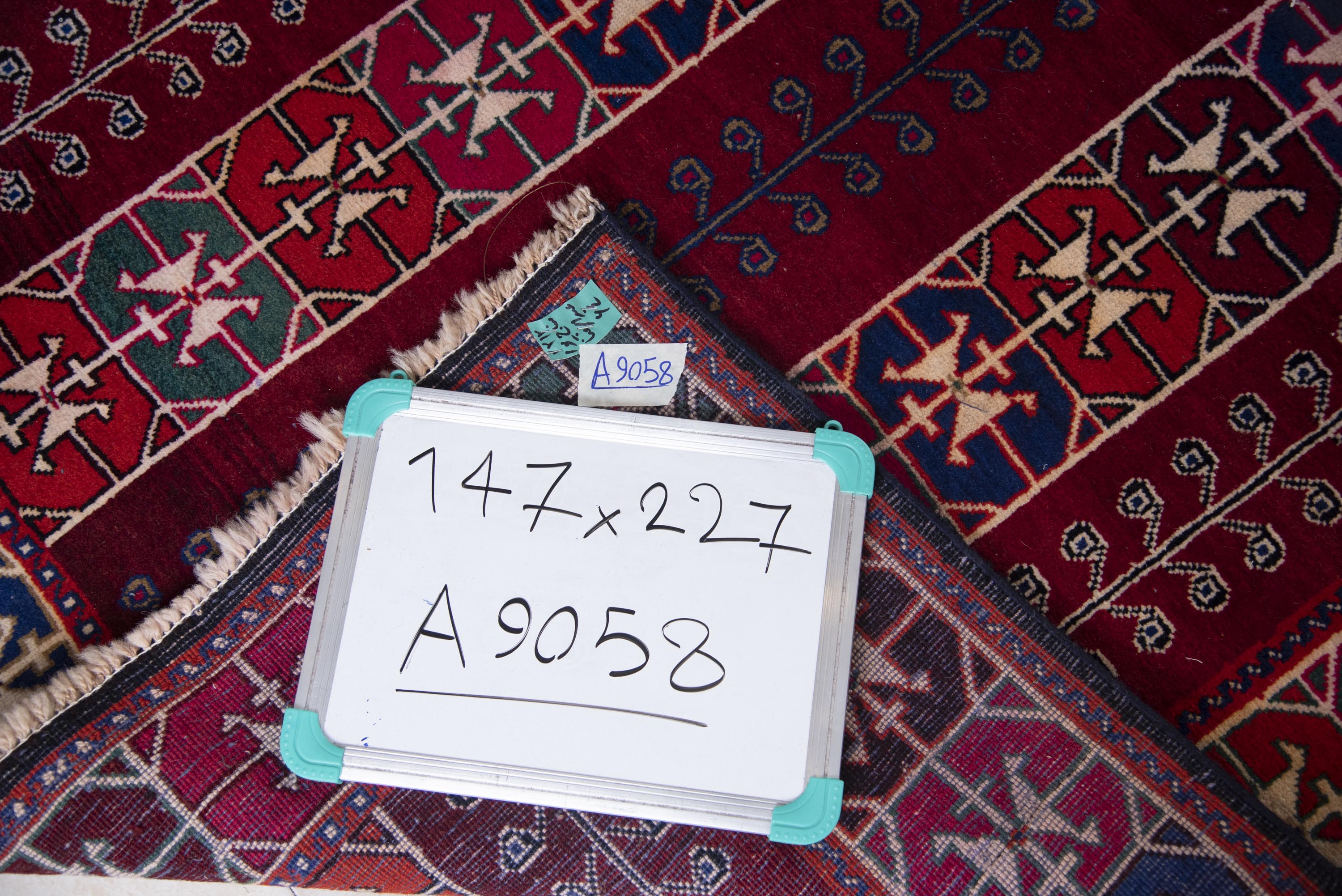 Gabbeh Rug - 227 cm x 147 cm