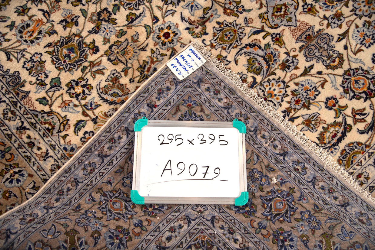 Kashan Rug - 395 cm x 295 cm