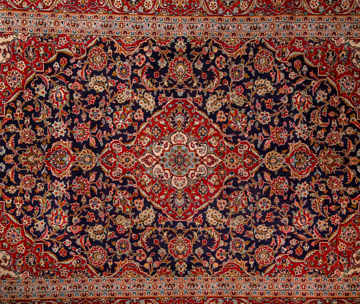 Yazd Rug - 390 cm x 290 cm