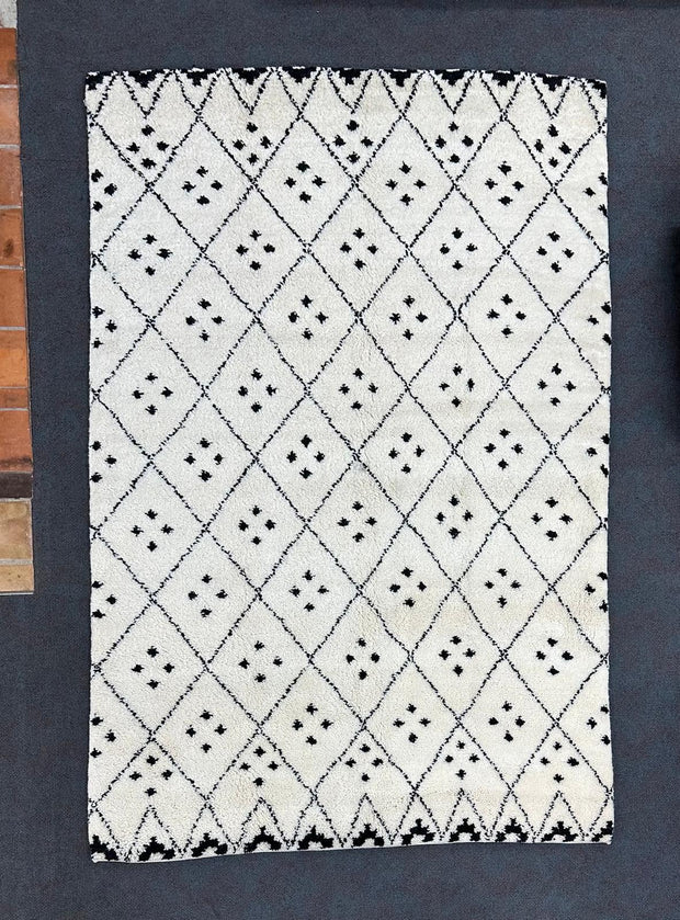 Moroccan Rug  - 278 cm x 188 cm