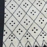 Moroccan Rug  - 278 cm x 188 cm