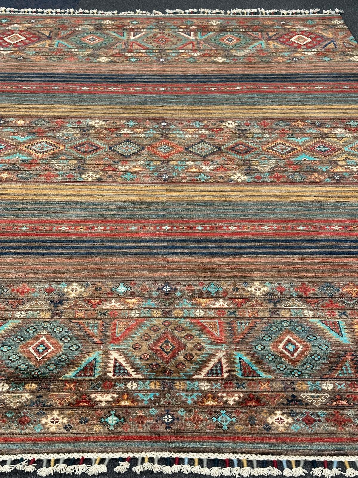 Khurjeen Rug - 238 cm x 177 cm