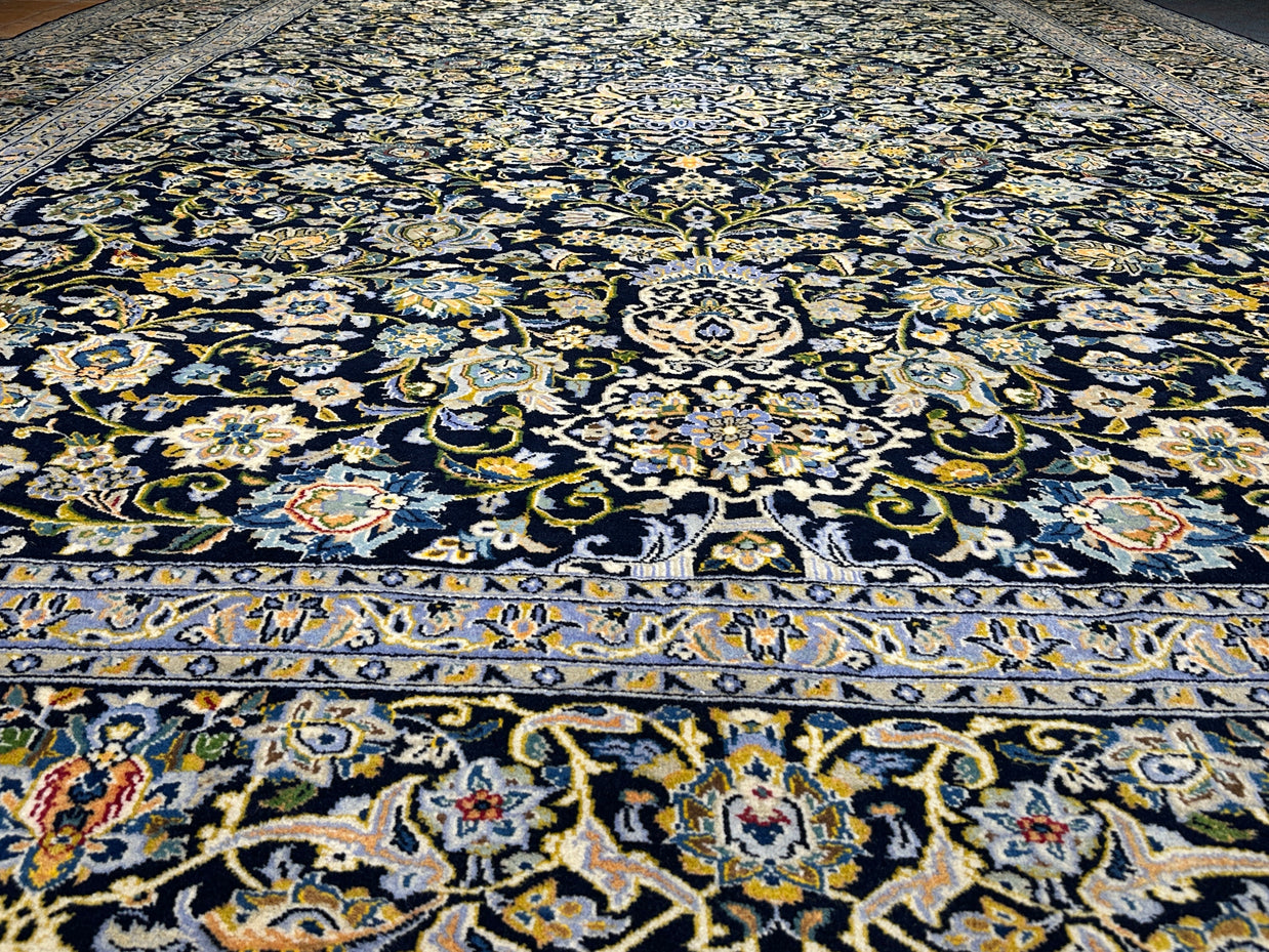 Kashan Rug - 454 cm x 316 cm