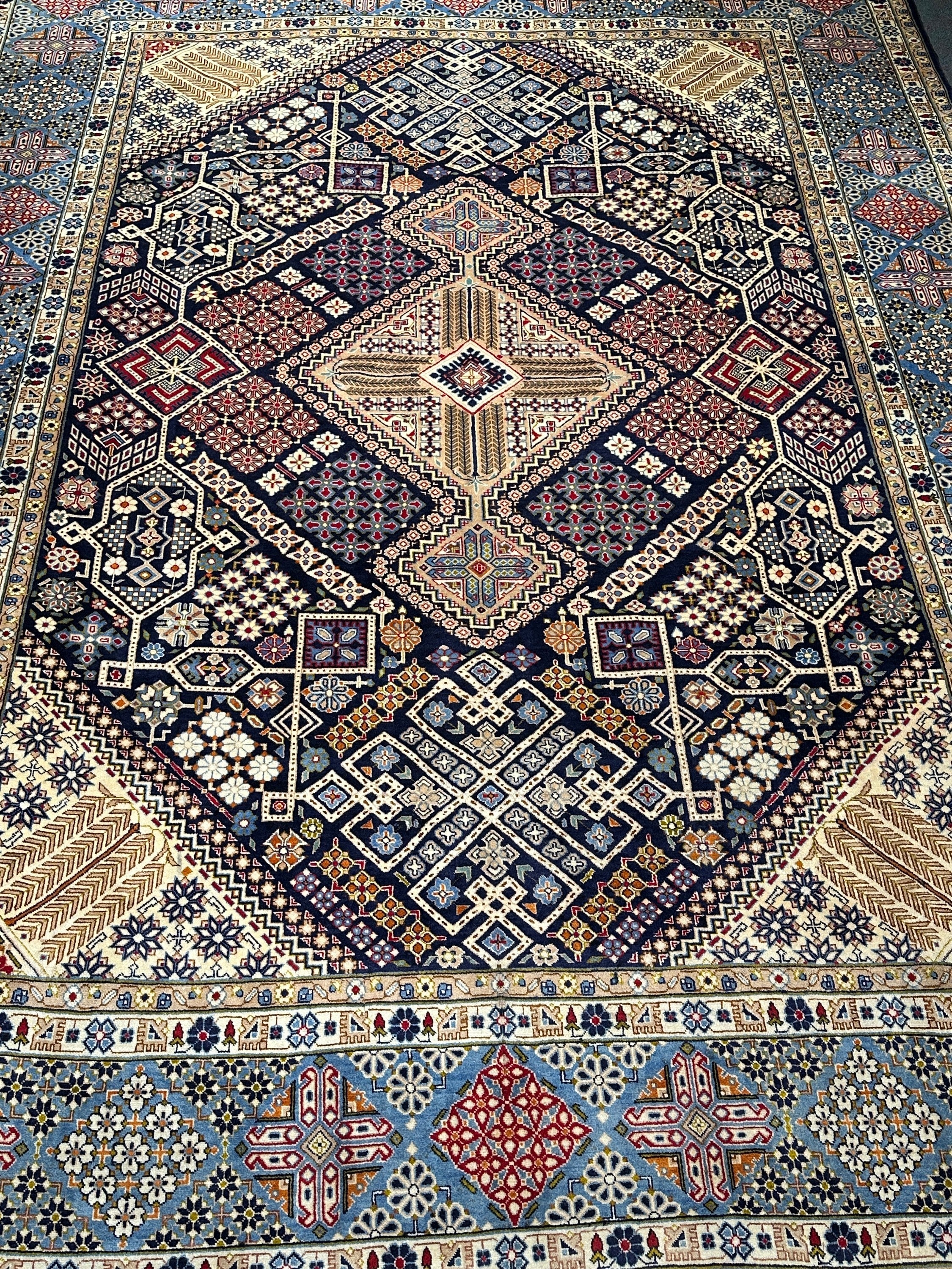 Najafabad Rug - 403 cm x 295 cm