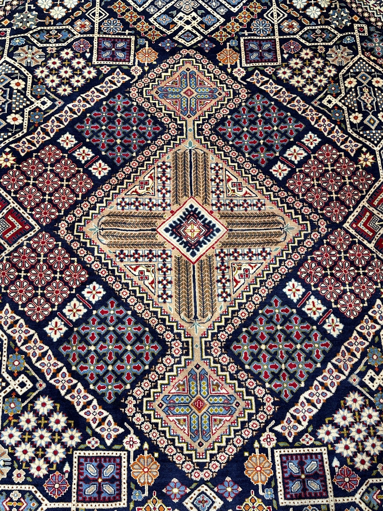 Najafabad Rug - 403 cm x 295 cm