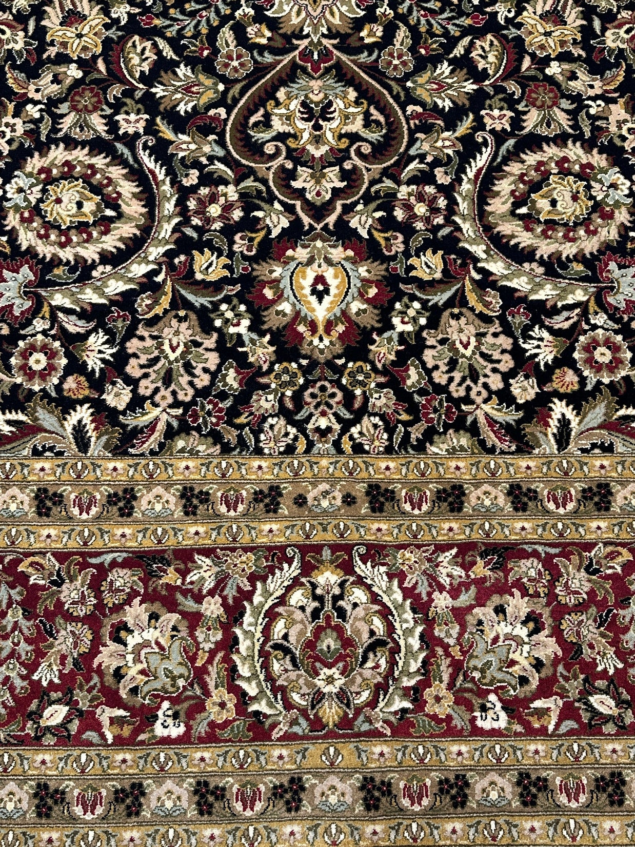 Kashmiri Rug  - 368 cm x 277 cm