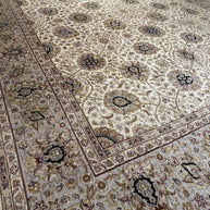 Ziegler Rug  - 370 cm x 270 cm