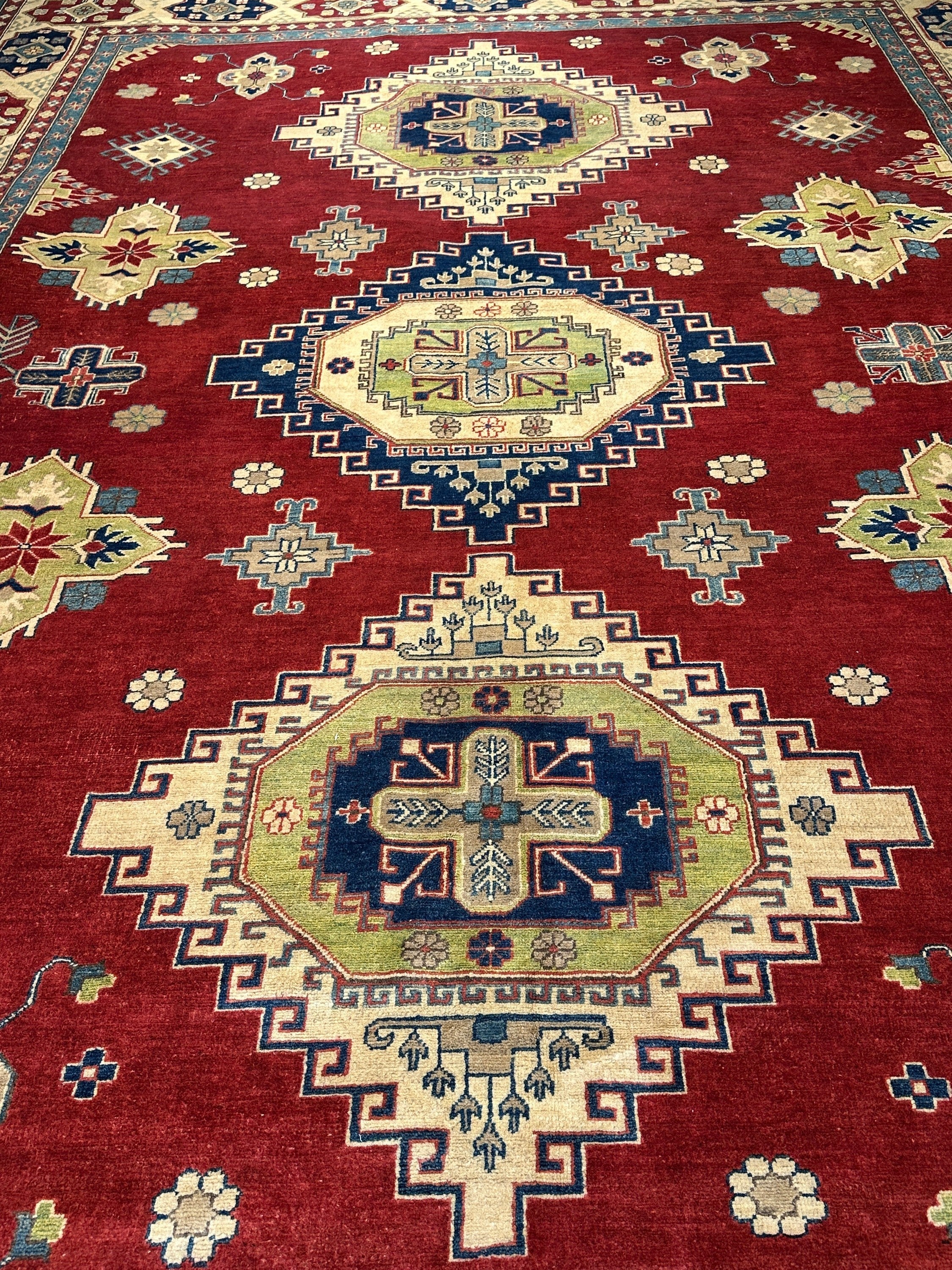 Kazak Rug - 402 cm x 297 cm
