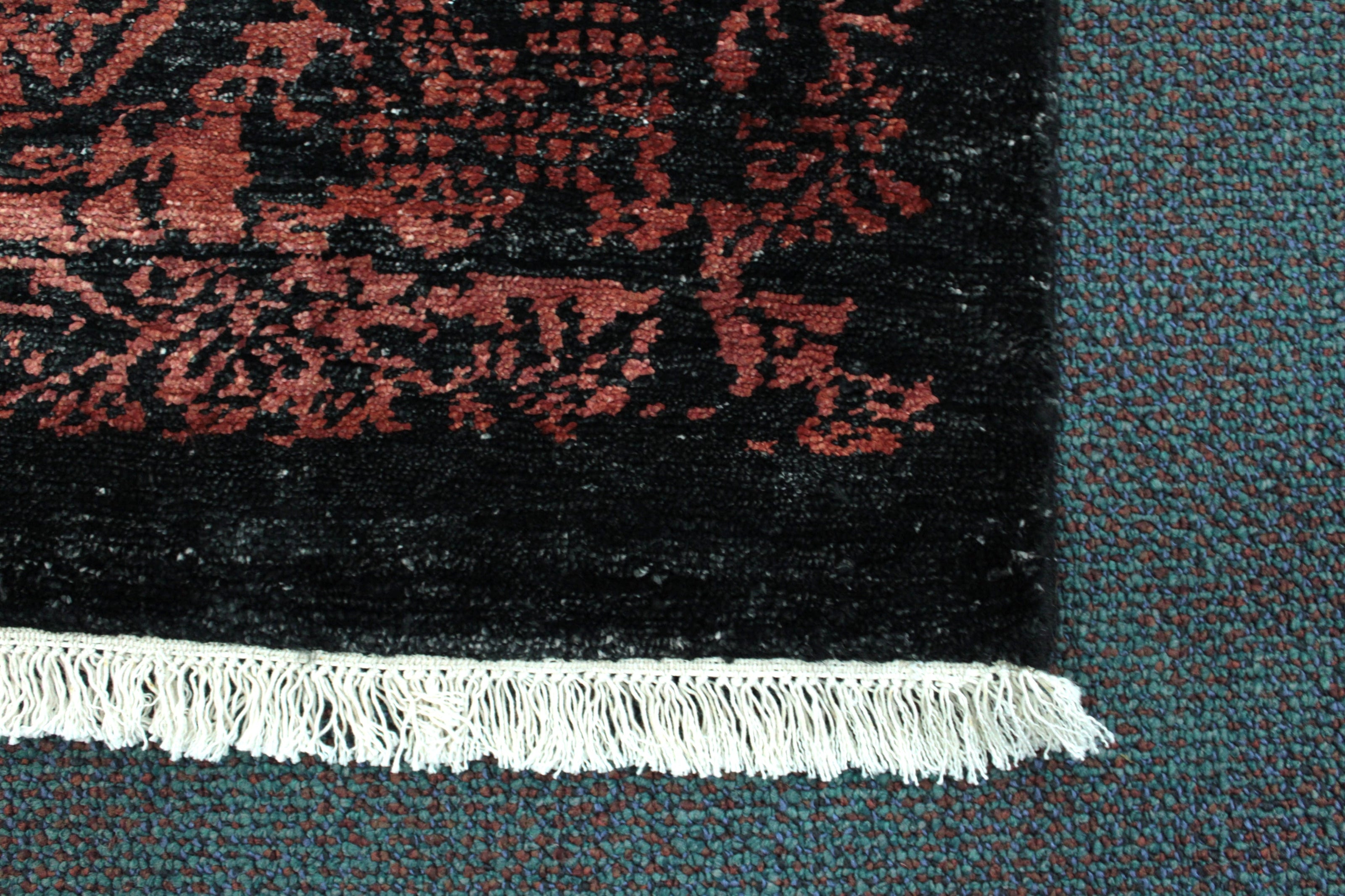 Modern Rug - 198 cm x 135 cm