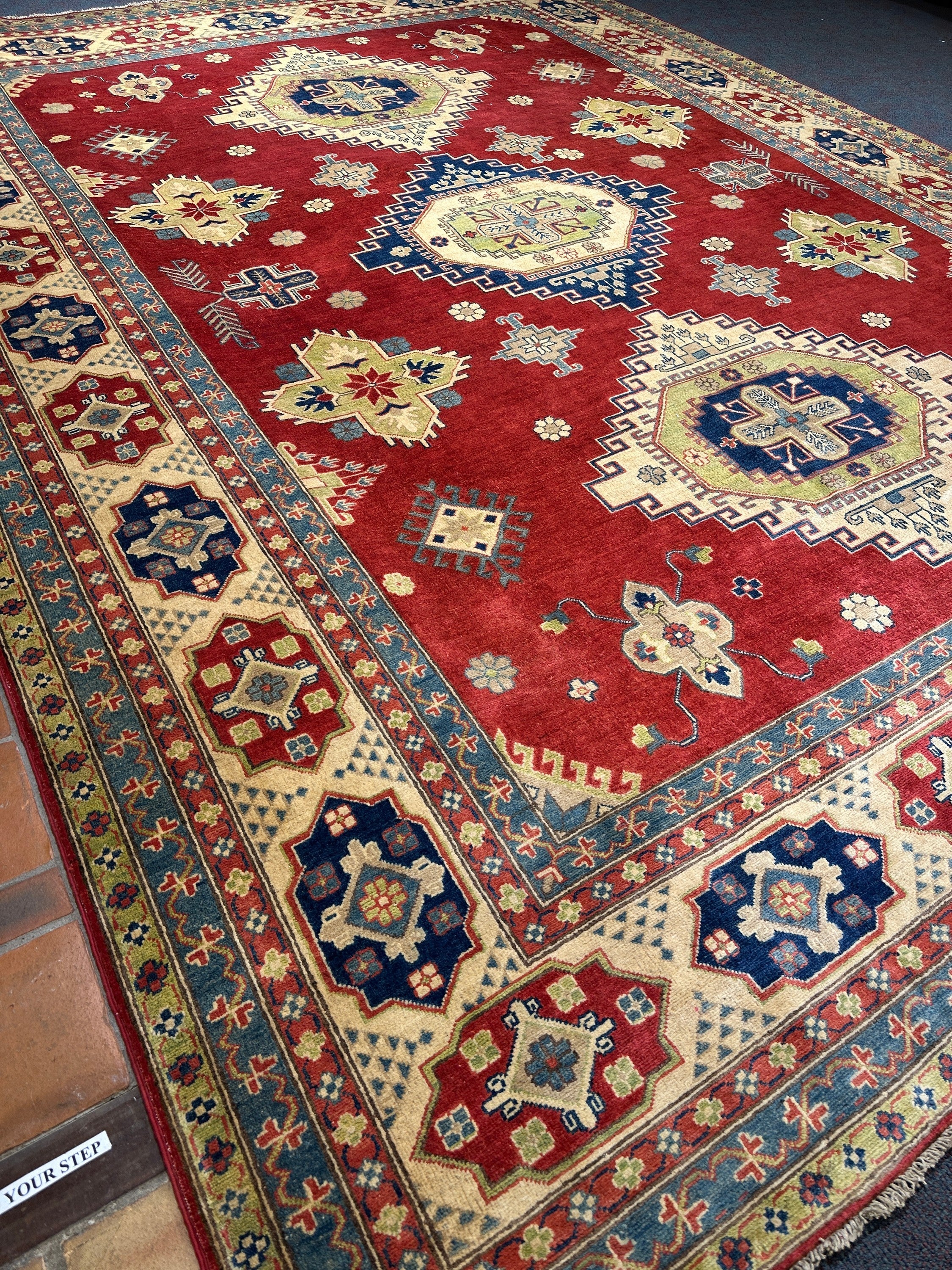 Kazak Rug - 402 cm x 297 cm