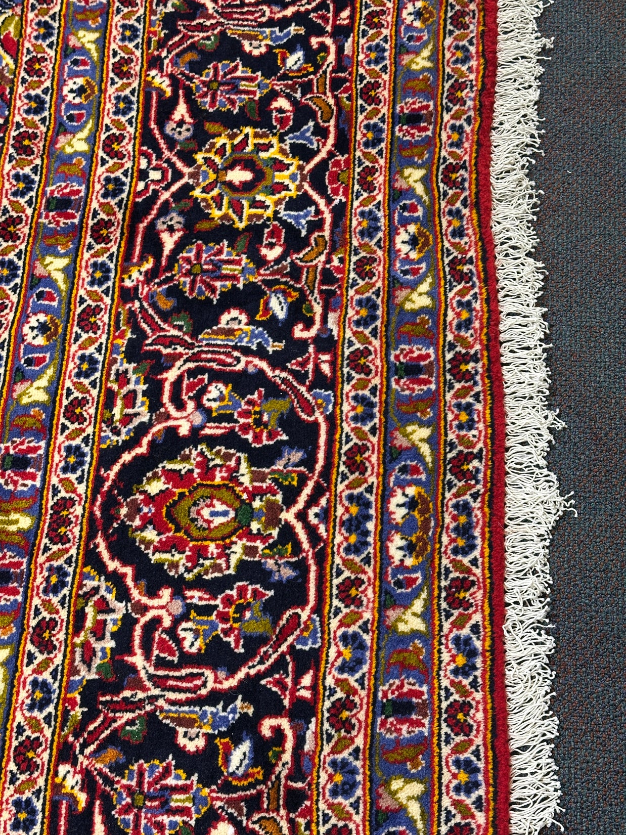 Mashad Rug - 438 cm x 302 cm