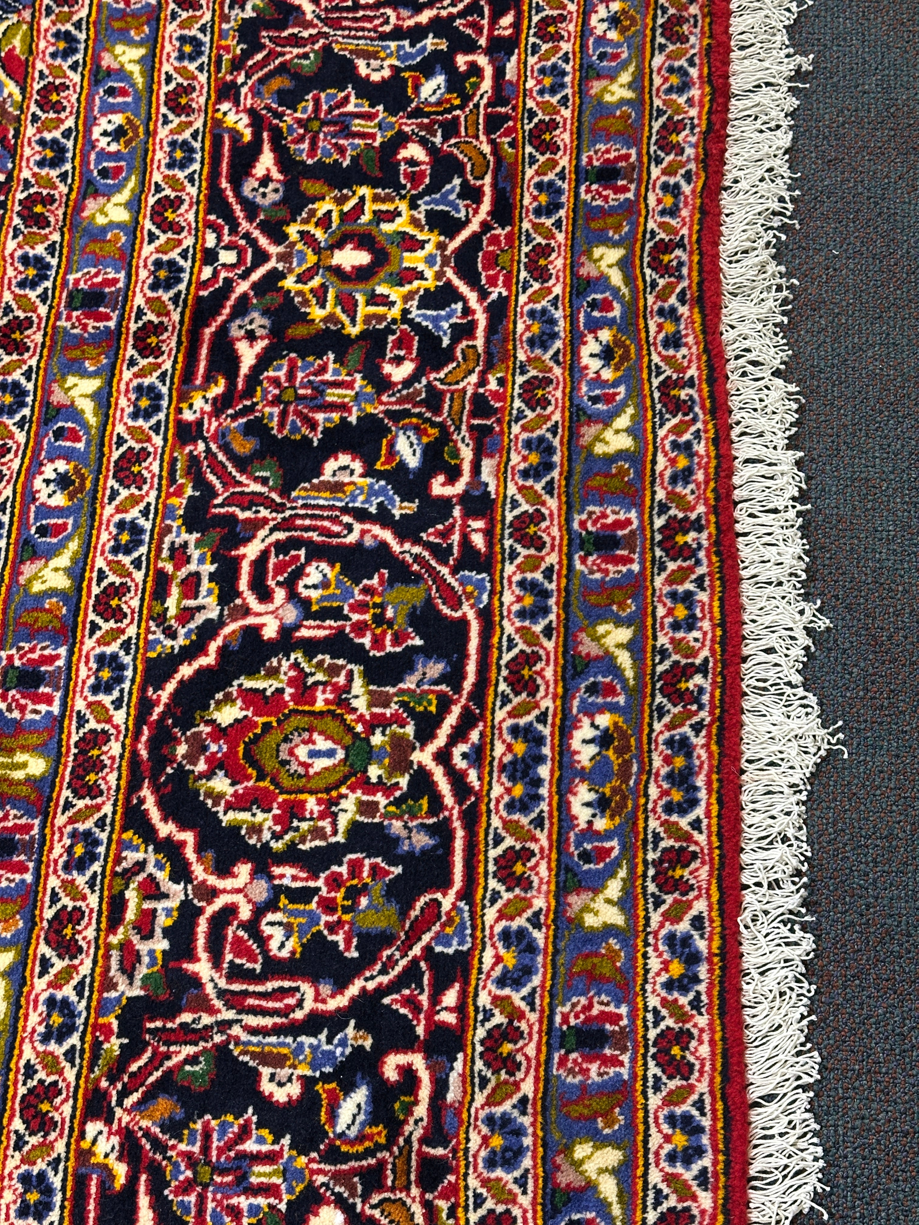 Mashad Rug - 438 cm x 302 cm