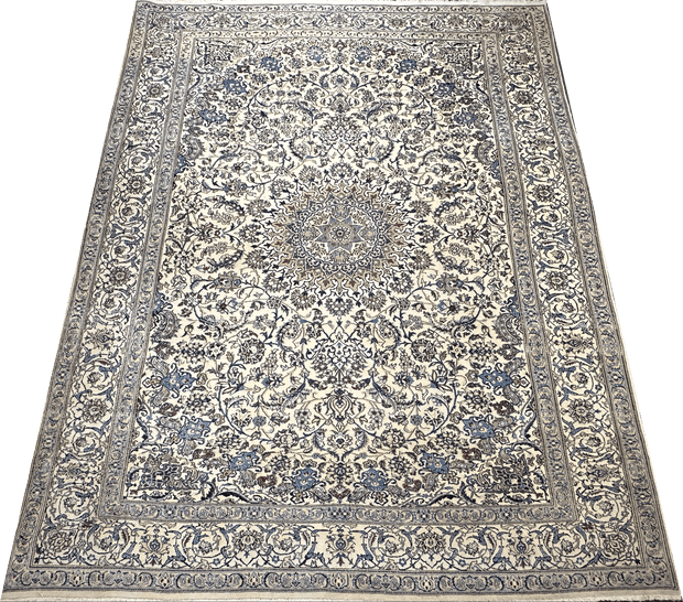 Nain Rug - 392 cm x 290 cm