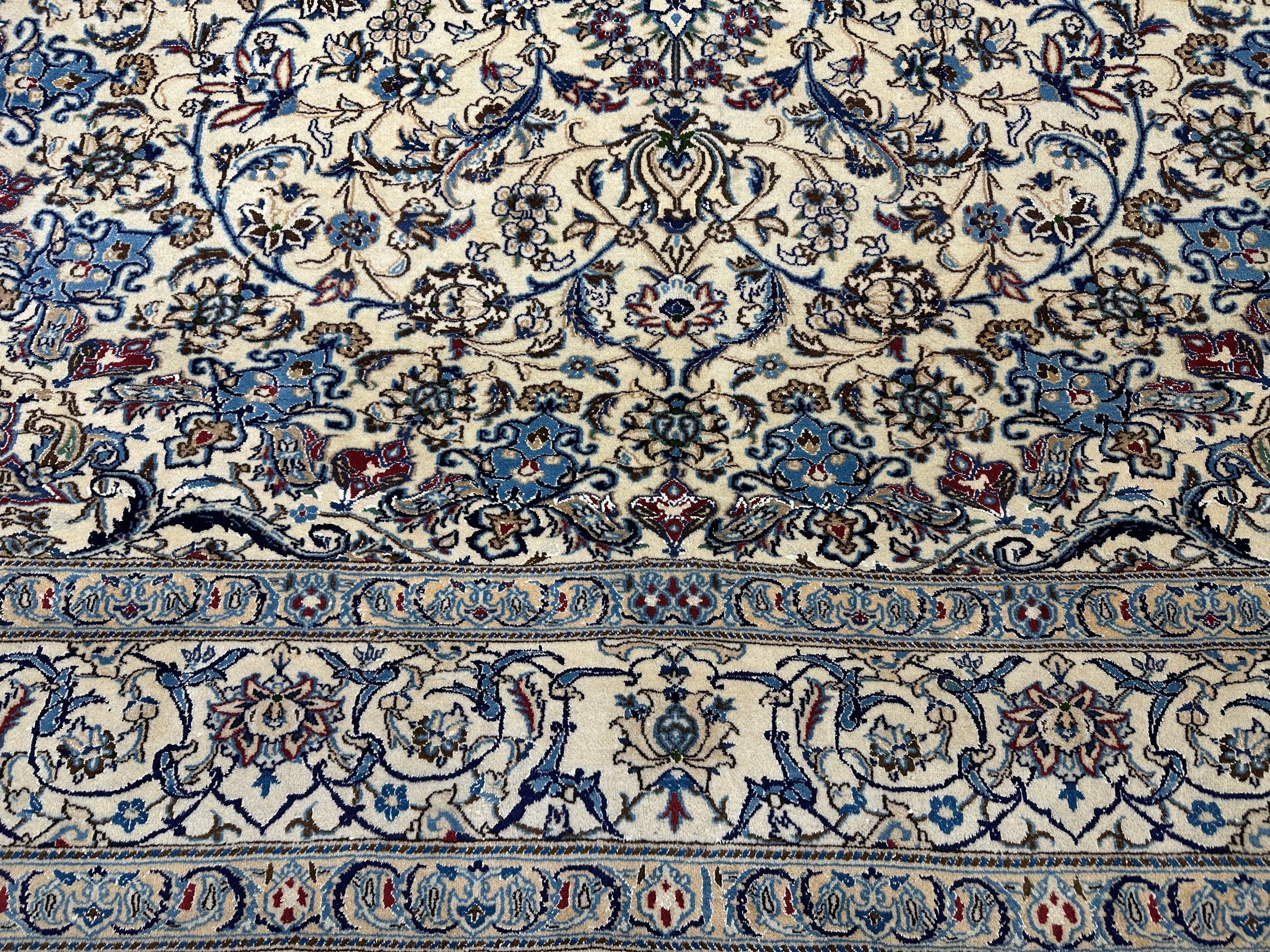 Nain Rug - 392 cm x 290 cm