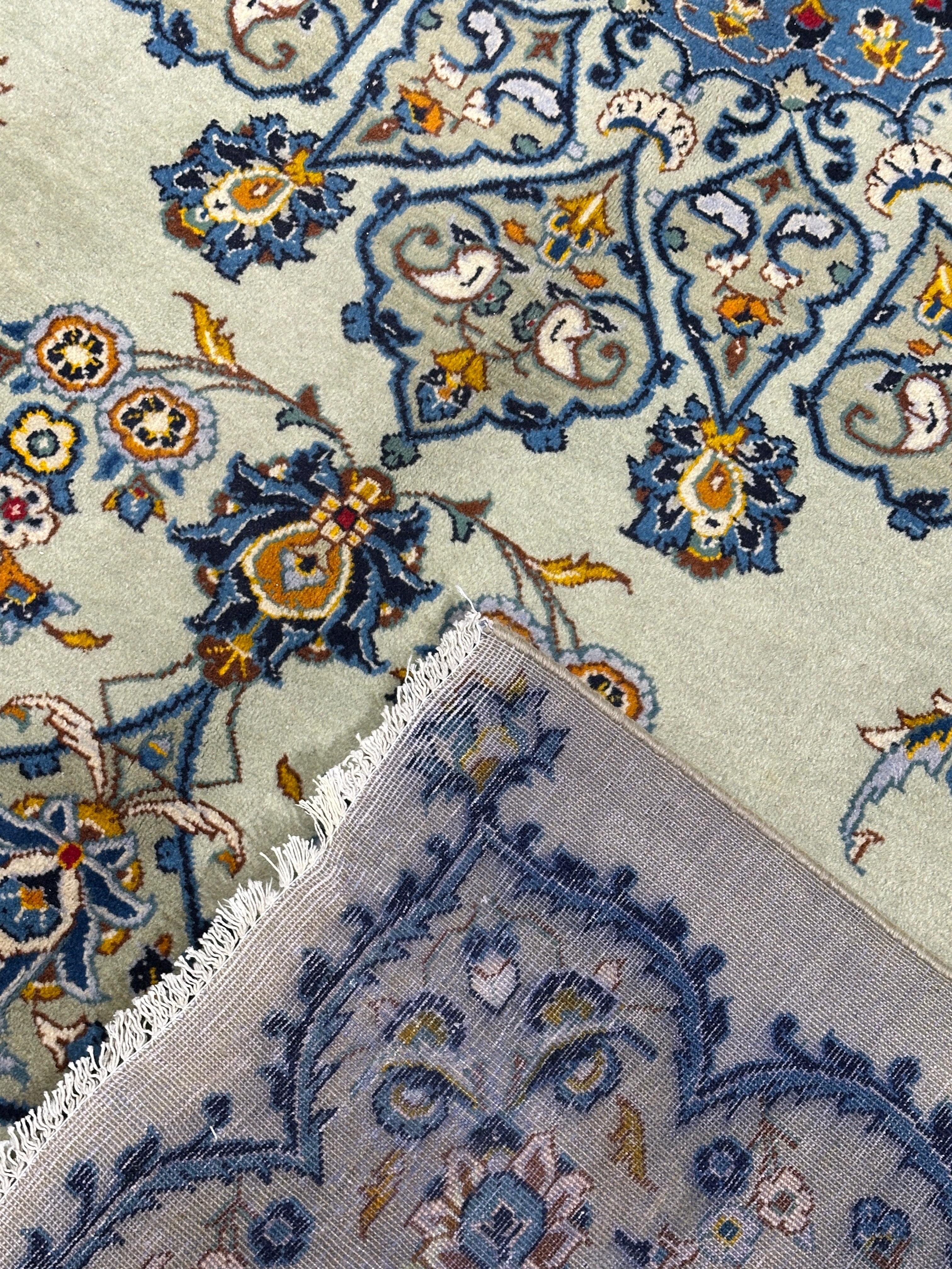 Nain Rug - 405 cm x 300 cm