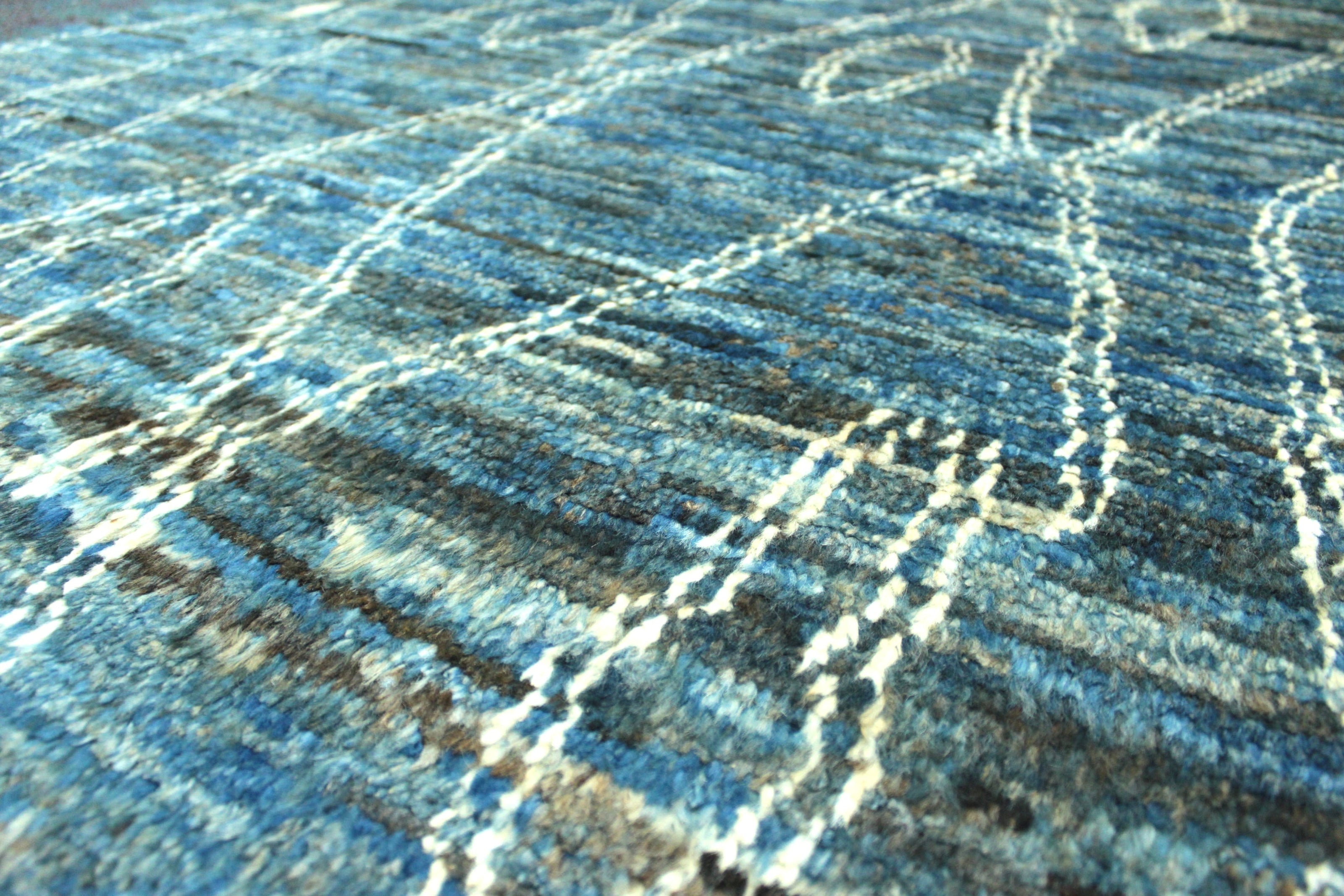 Moroccan Rug - 173 cm x 114 cm