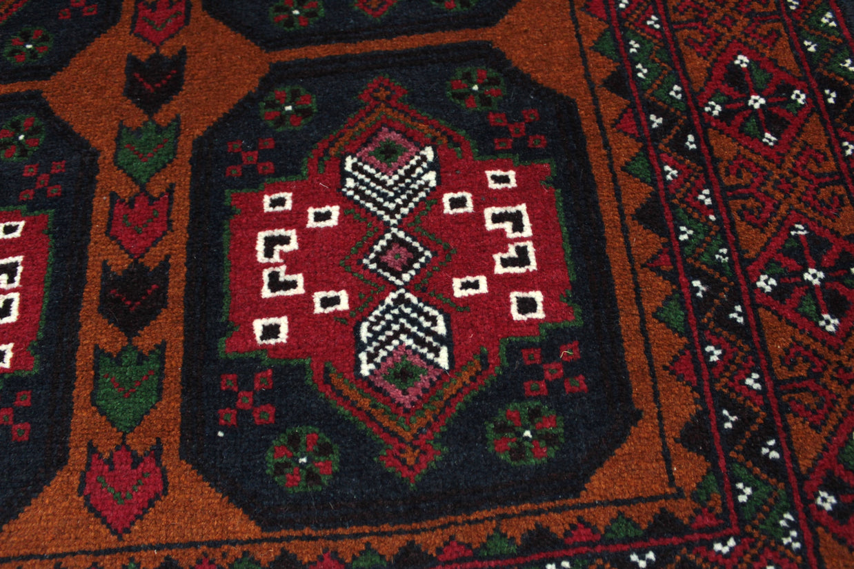 Fine Baluchi Rug - 187 cm x 121 cm