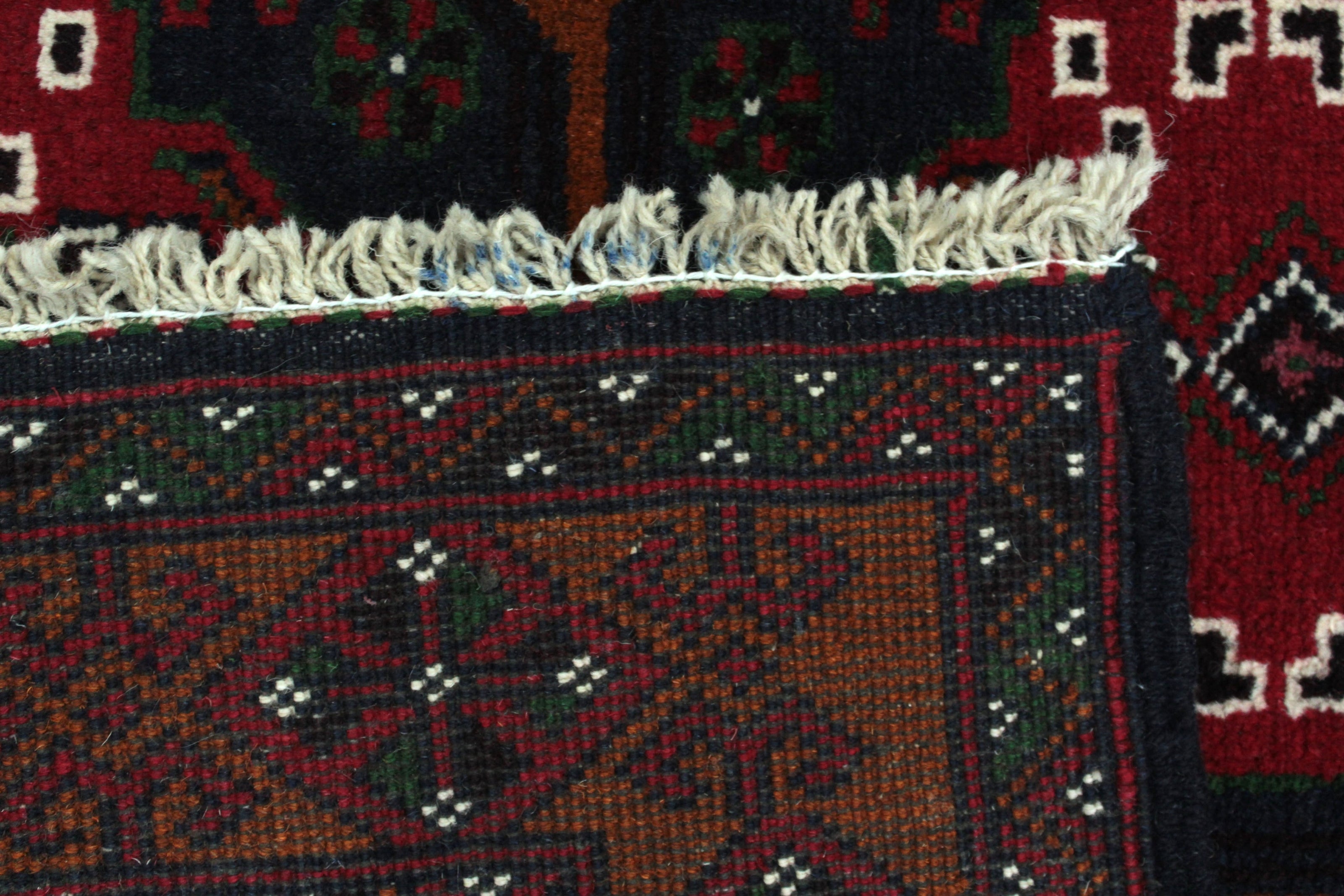 Fine Baluchi Rug - 187 cm x 121 cm