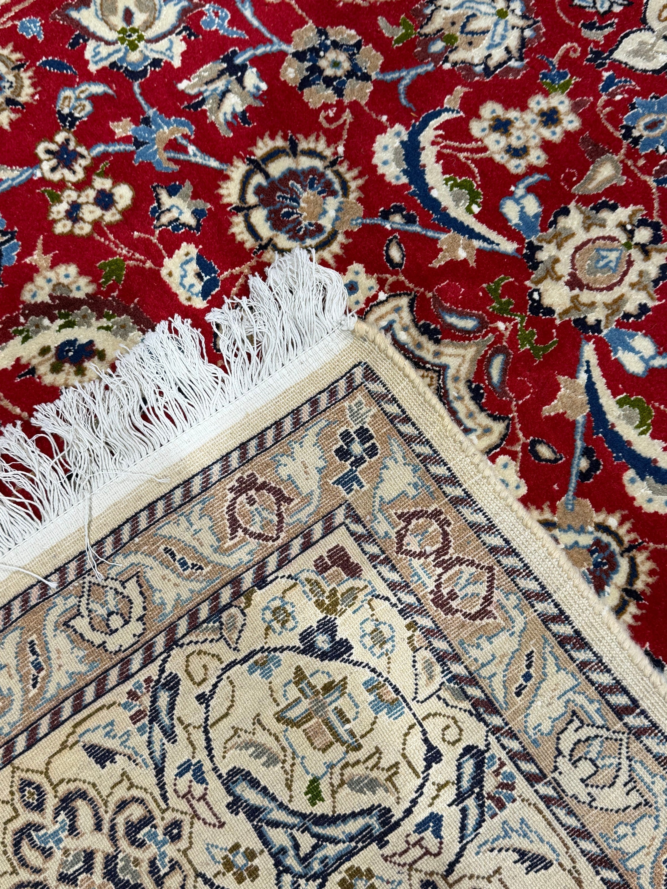 Nain Rug - 310 cm x 202 cm