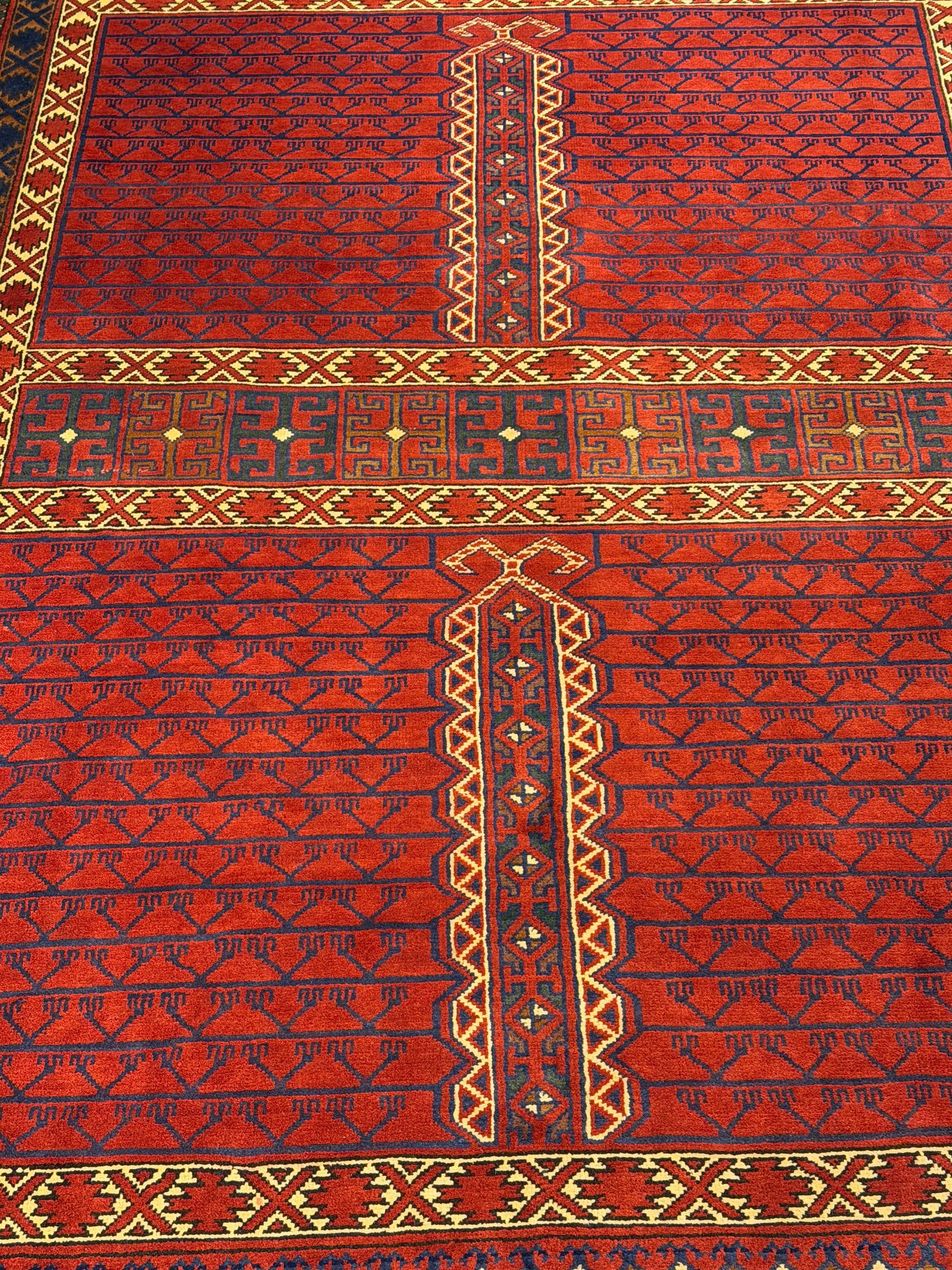 Hatchlu Rug  - 292 cm x 203 cm