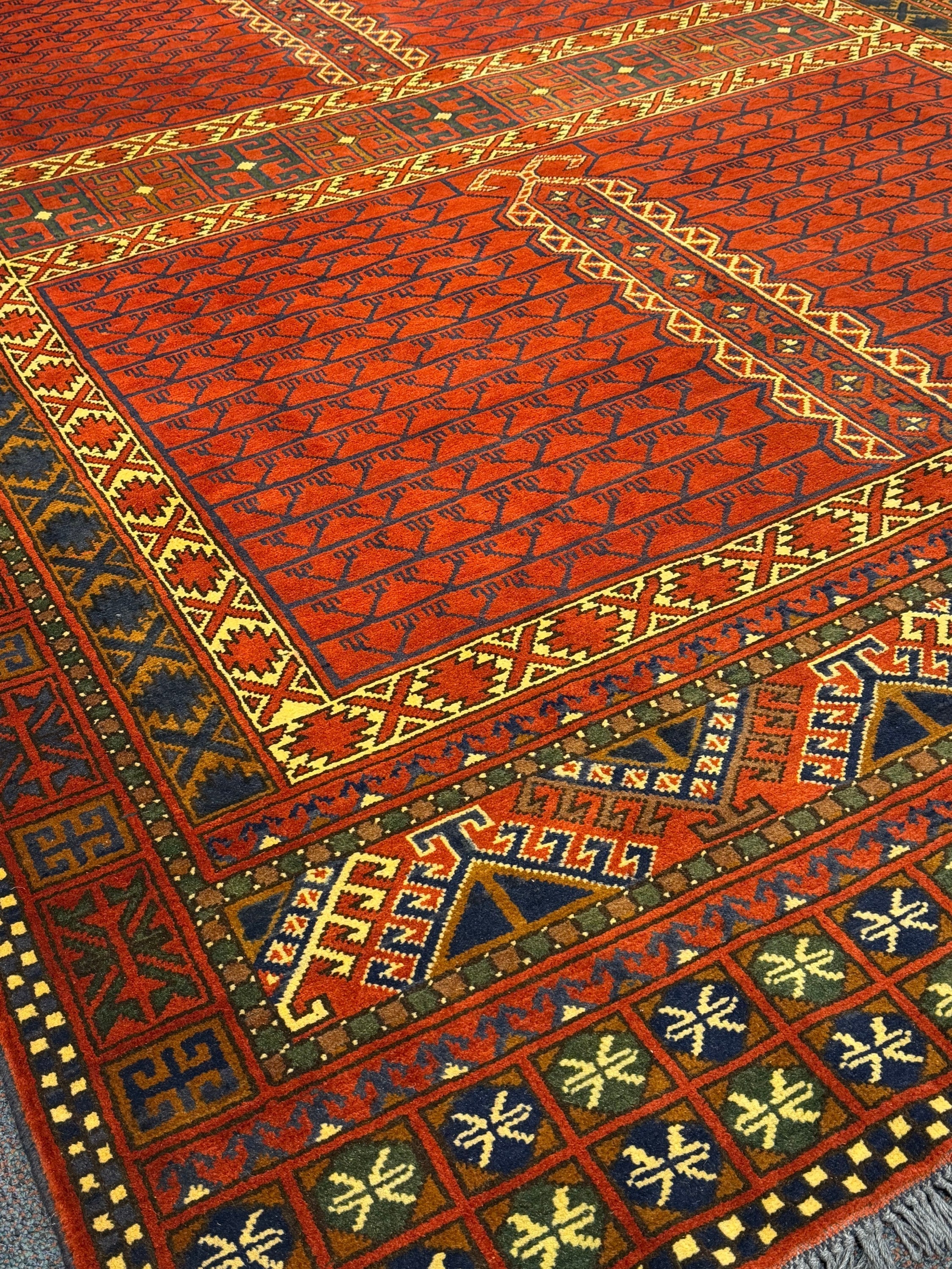 Hatchlu Rug  - 292 cm x 203 cm