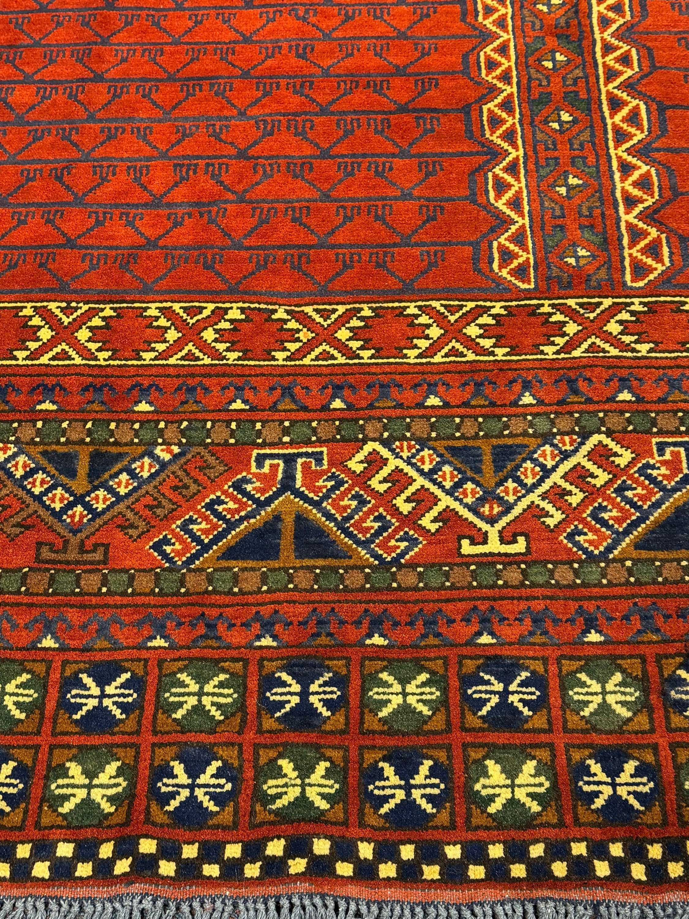 Hatchlu Rug  - 292 cm x 203 cm