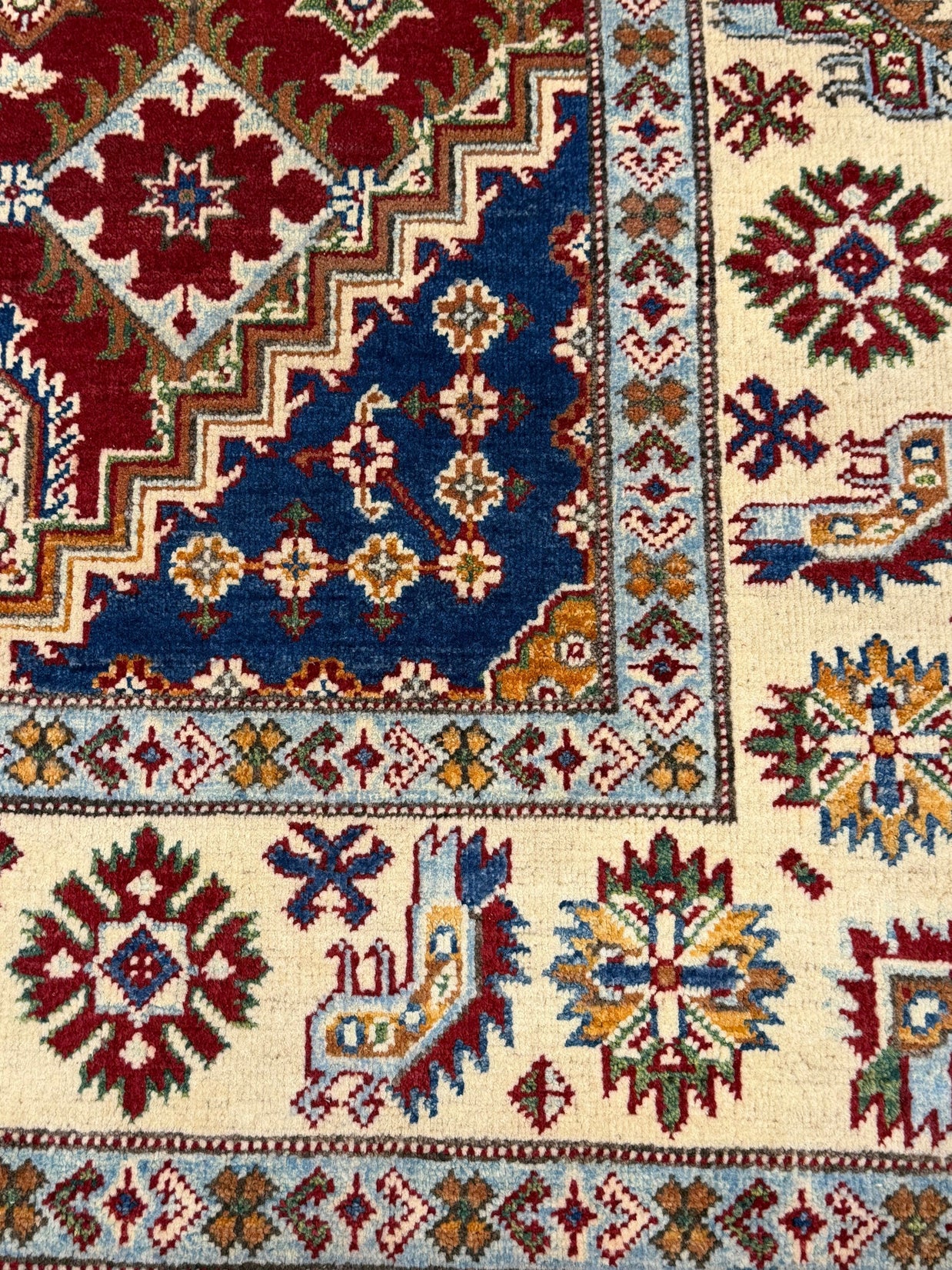 Kazak Rug  - 257 cm x 185 cm