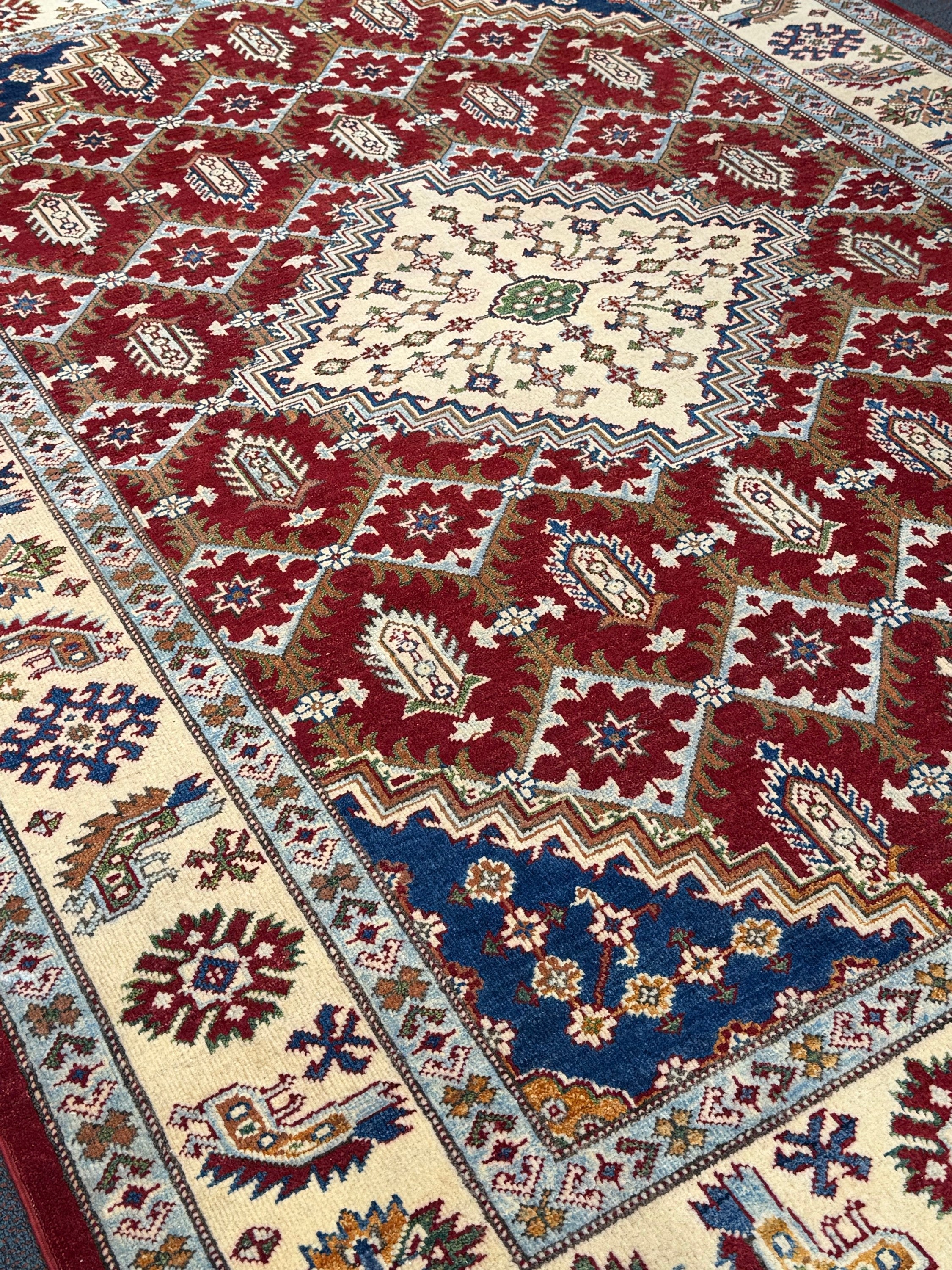 Kazak Rug  - 257 cm x 185 cm